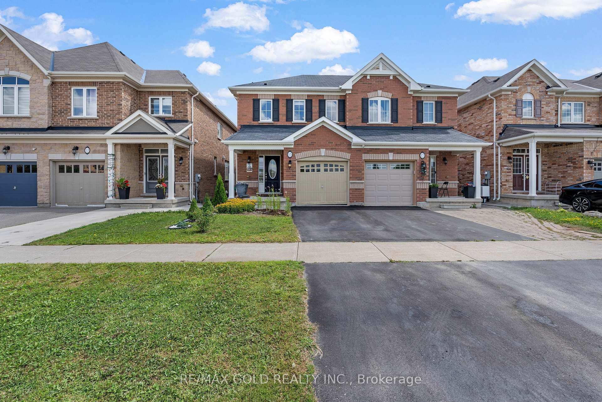 Photo 31 of 15 Antibes Drive, Brampton, Credit Valley — HOMEH