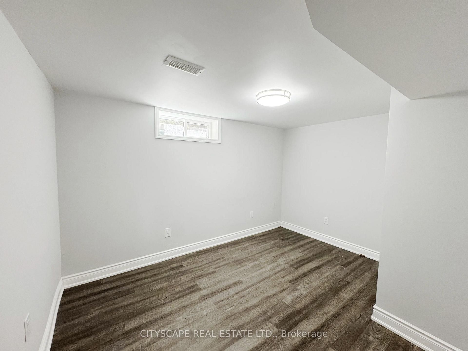Photo 23 of 205 Bonaventure Drive, Hamilton, Gilbert — HOMEH