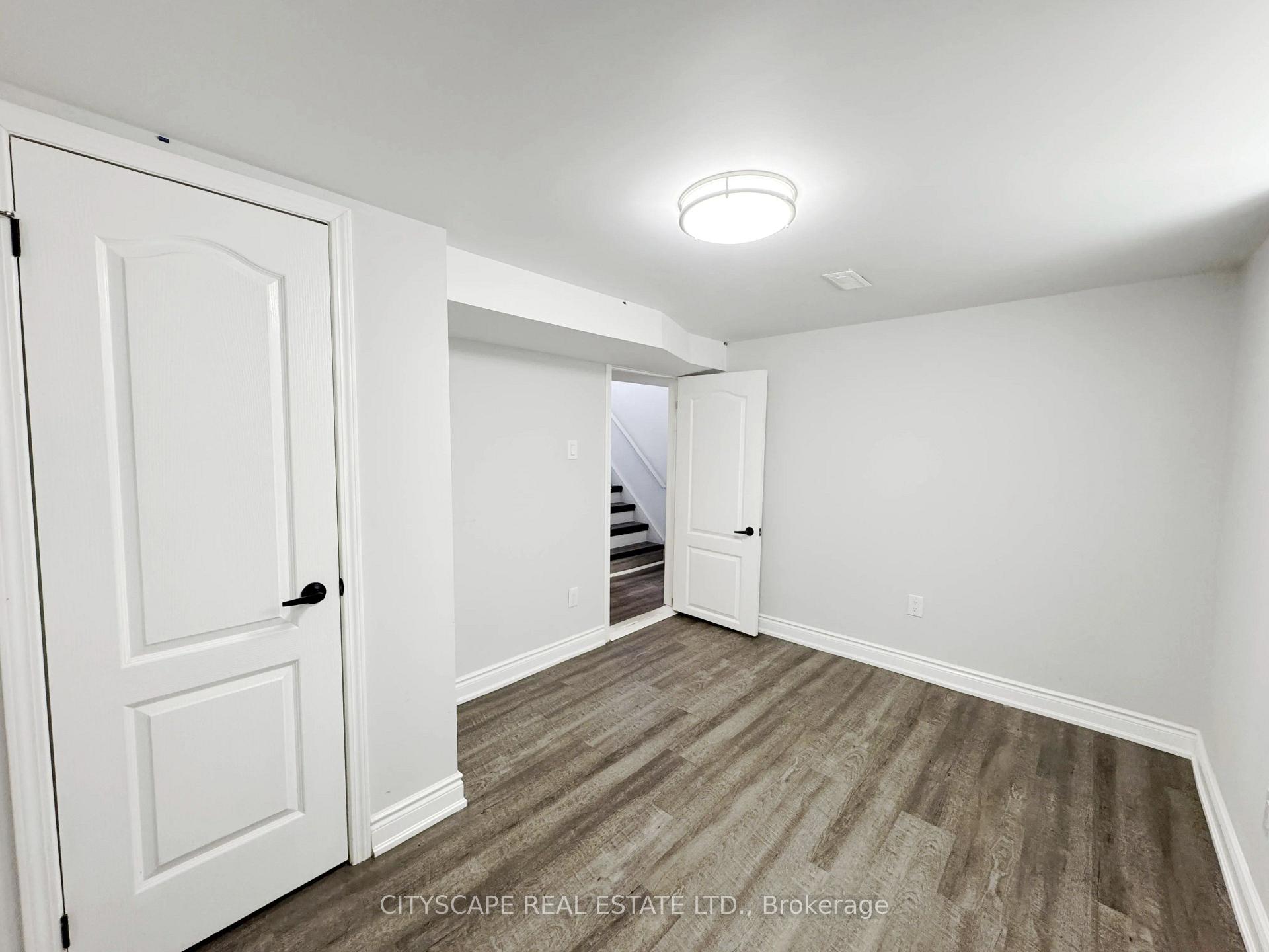 Photo 24 of 205 Bonaventure Drive, Hamilton, Gilbert — HOMEH