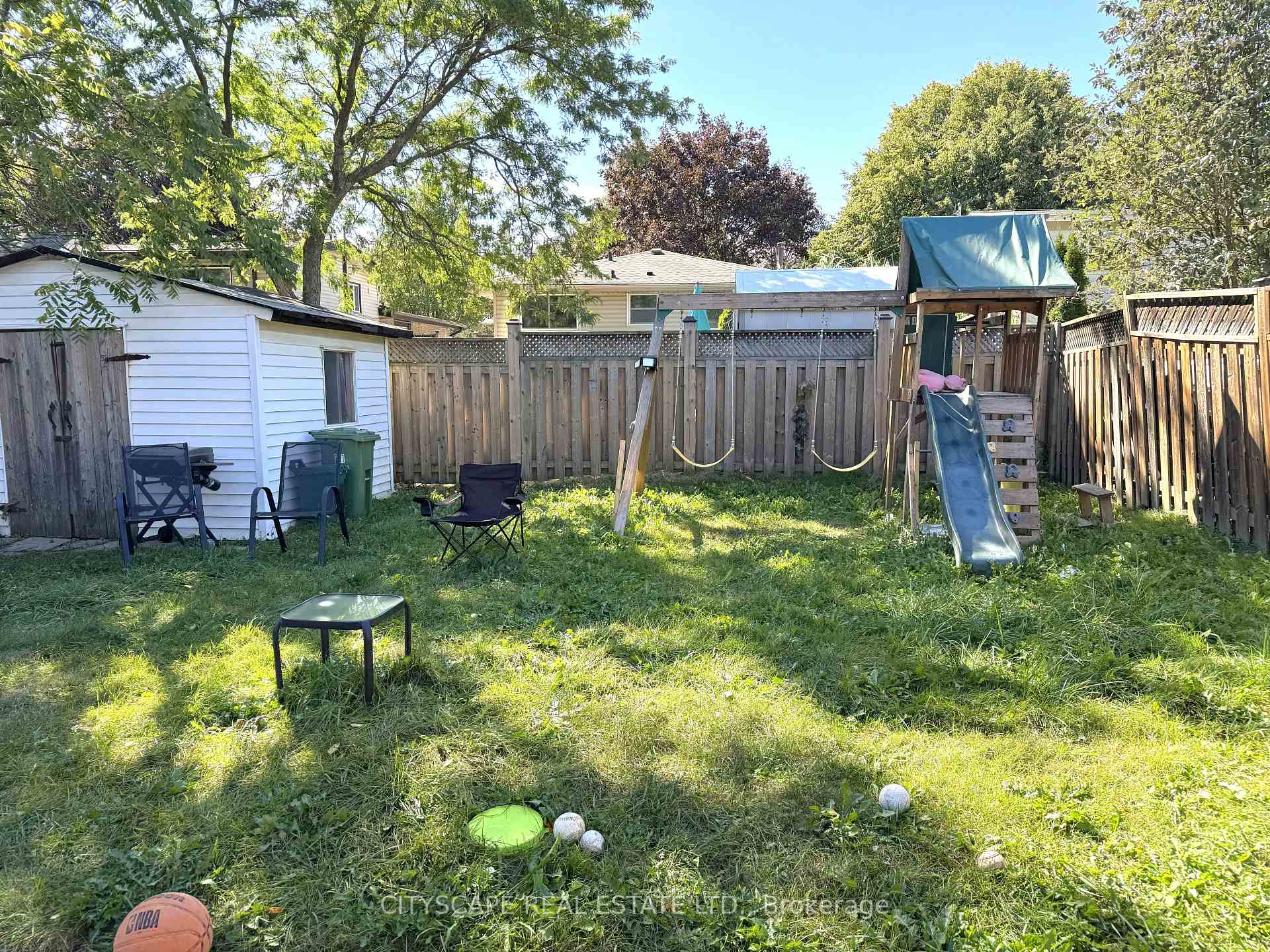 Photo 32 of 205 Bonaventure Drive, Hamilton, Gilbert — HOMEH
