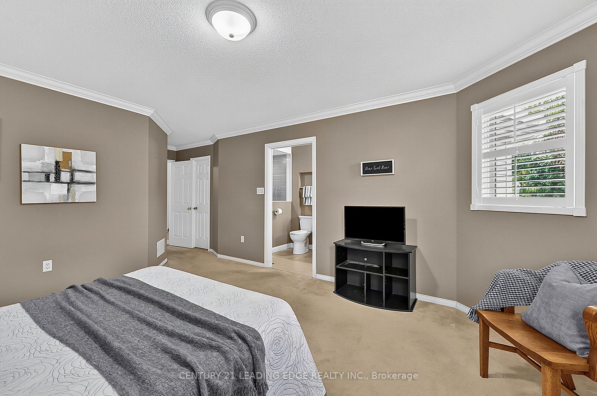 Photo 30 of 14 Watford Street, Whitby, Brooklin — HOMEH