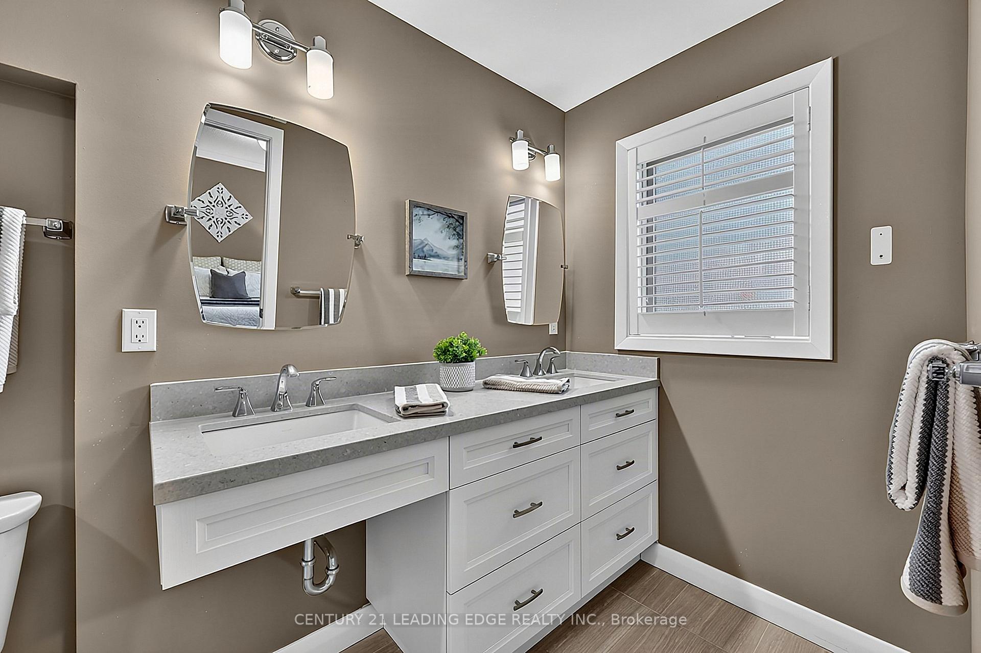 Photo 31 of 14 Watford Street, Whitby, Brooklin — HOMEH