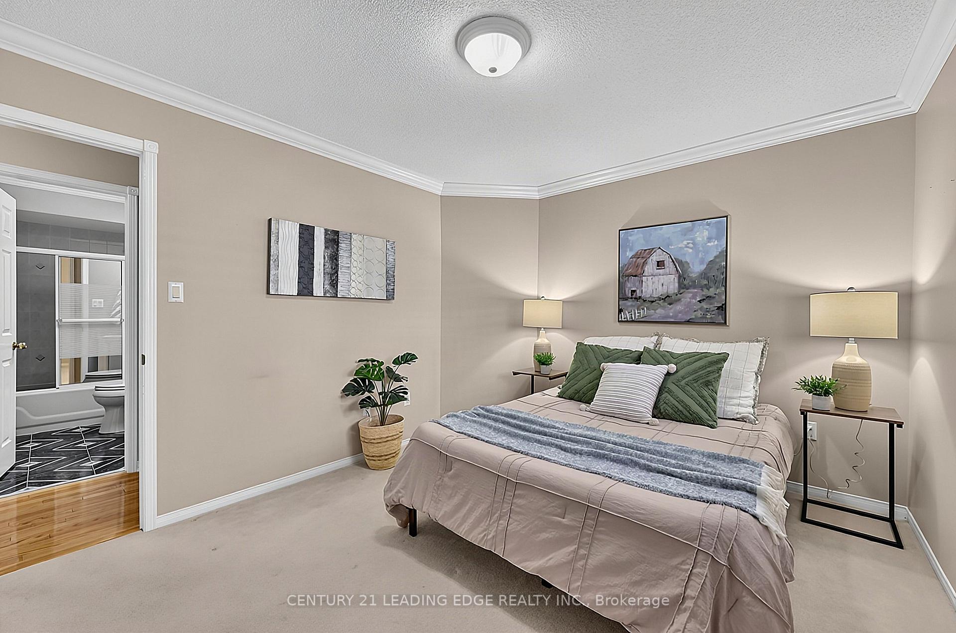 Photo 35 of 14 Watford Street, Whitby, Brooklin — HOMEH