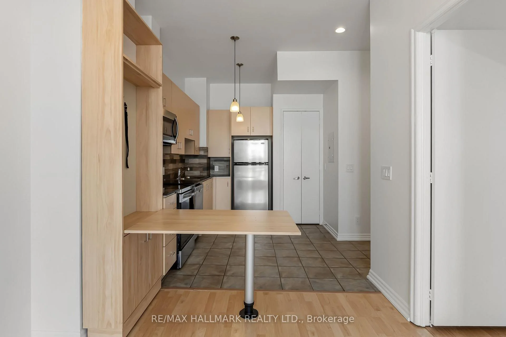 Photo 13 of Unit 606, 797 Don Mills Road, Toronto, Flemingdon Park — HOMEH
