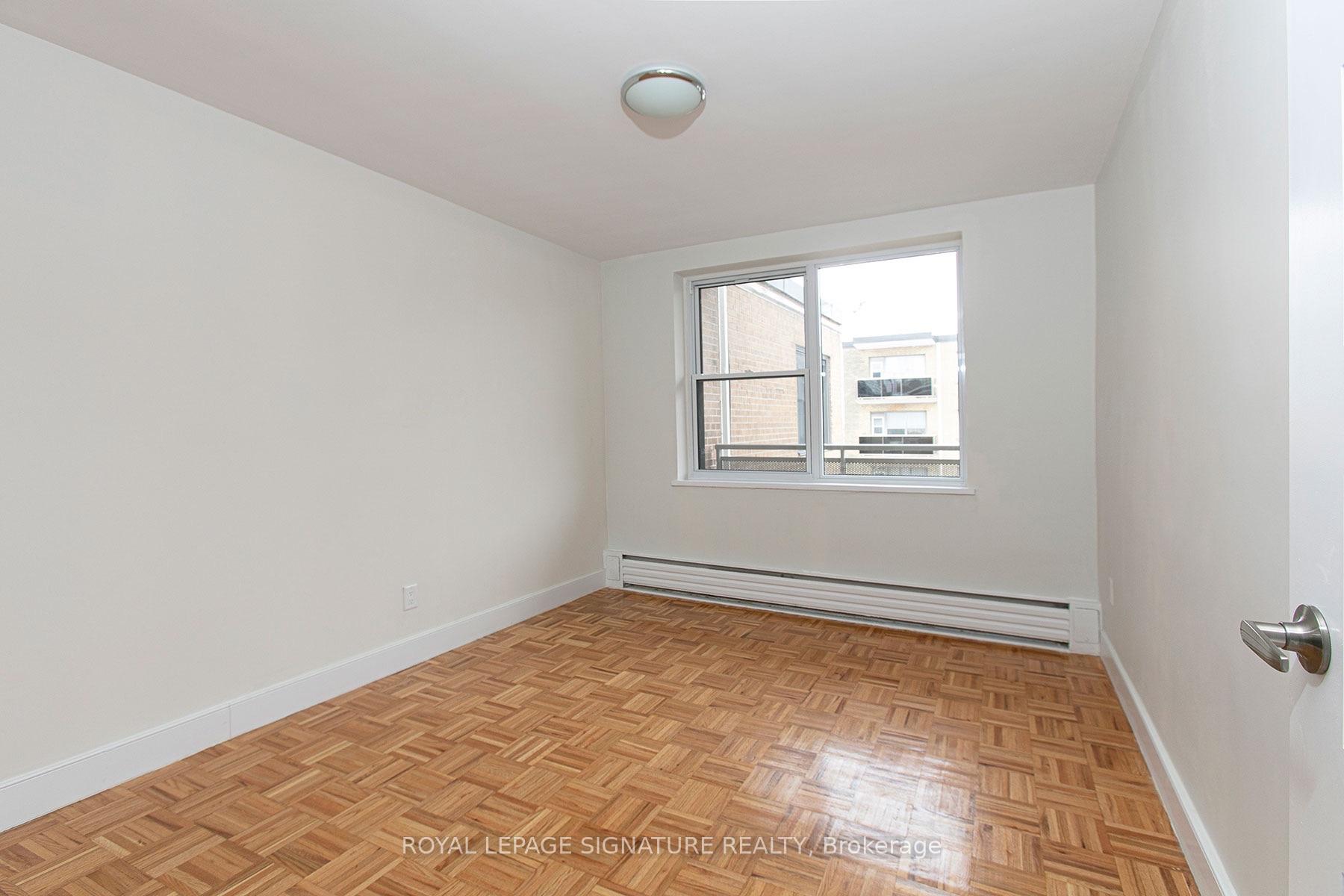 Photo 8 of Unit 203, 2 Grandstand Place, Toronto, Thorncliffe Park — HOMEH