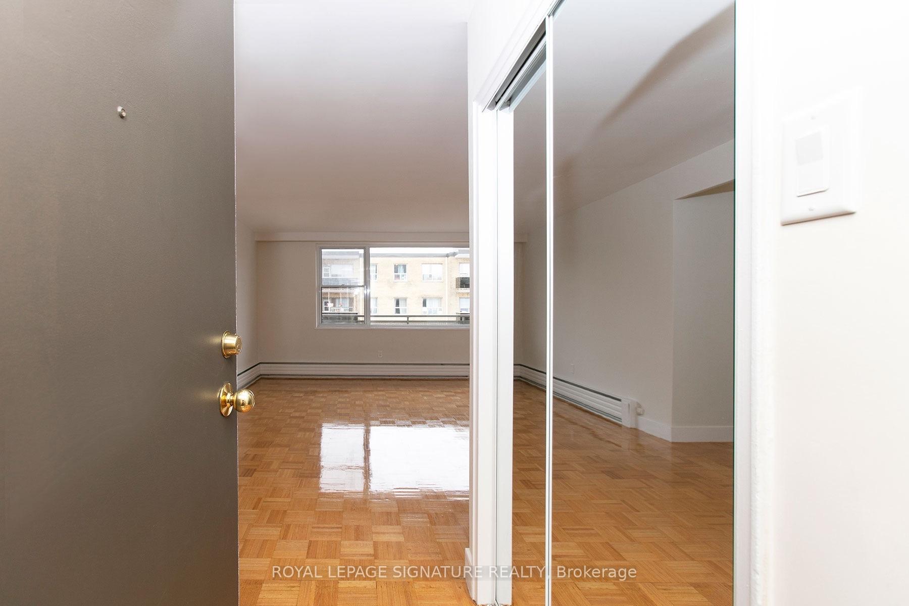 Photo 10 of Unit 203, 2 Grandstand Place, Toronto, Thorncliffe Park — HOMEH