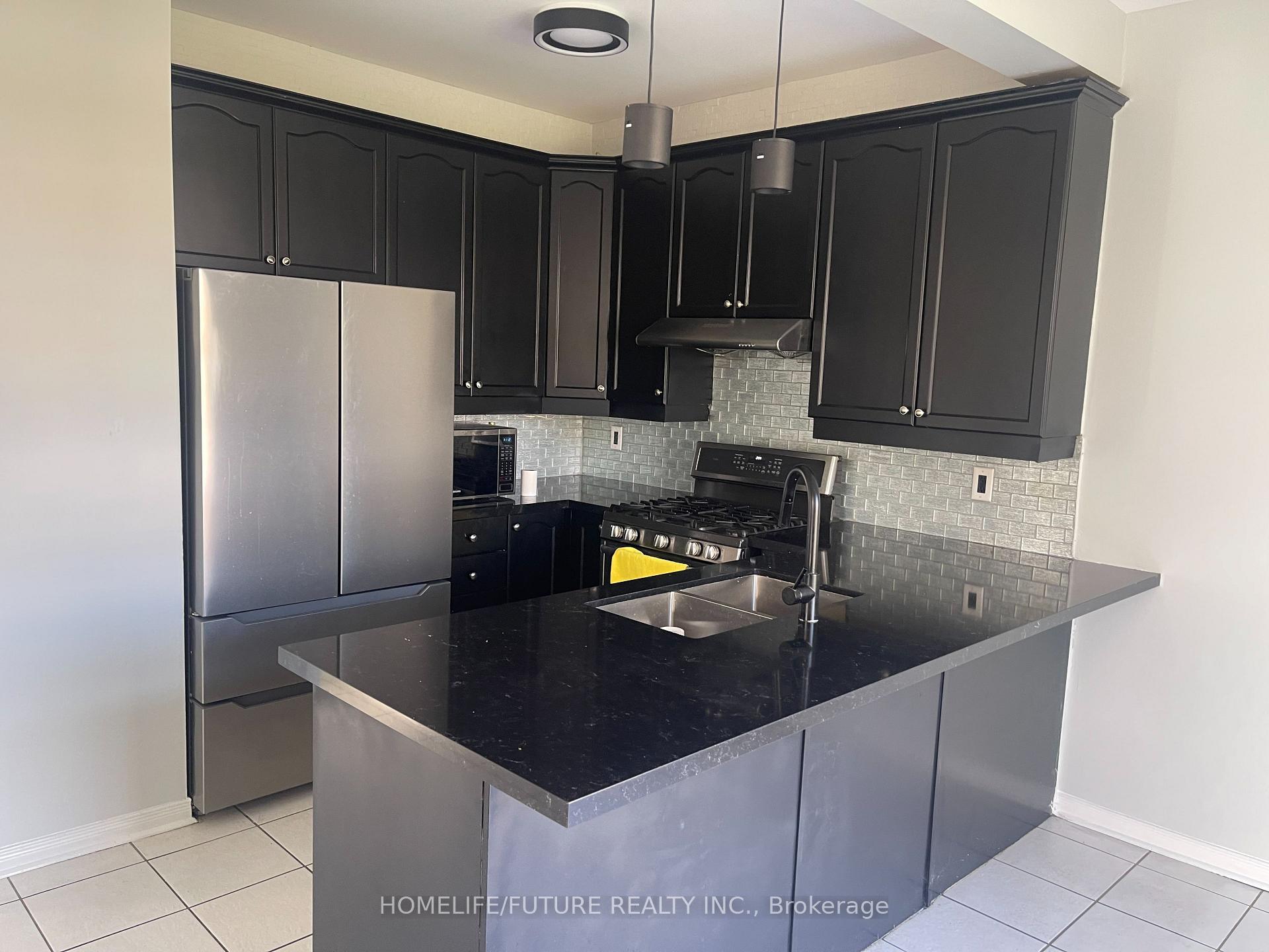Photo 3 of 66 Alfred Paterson Drive, Markham, Greensborough — HOMEH