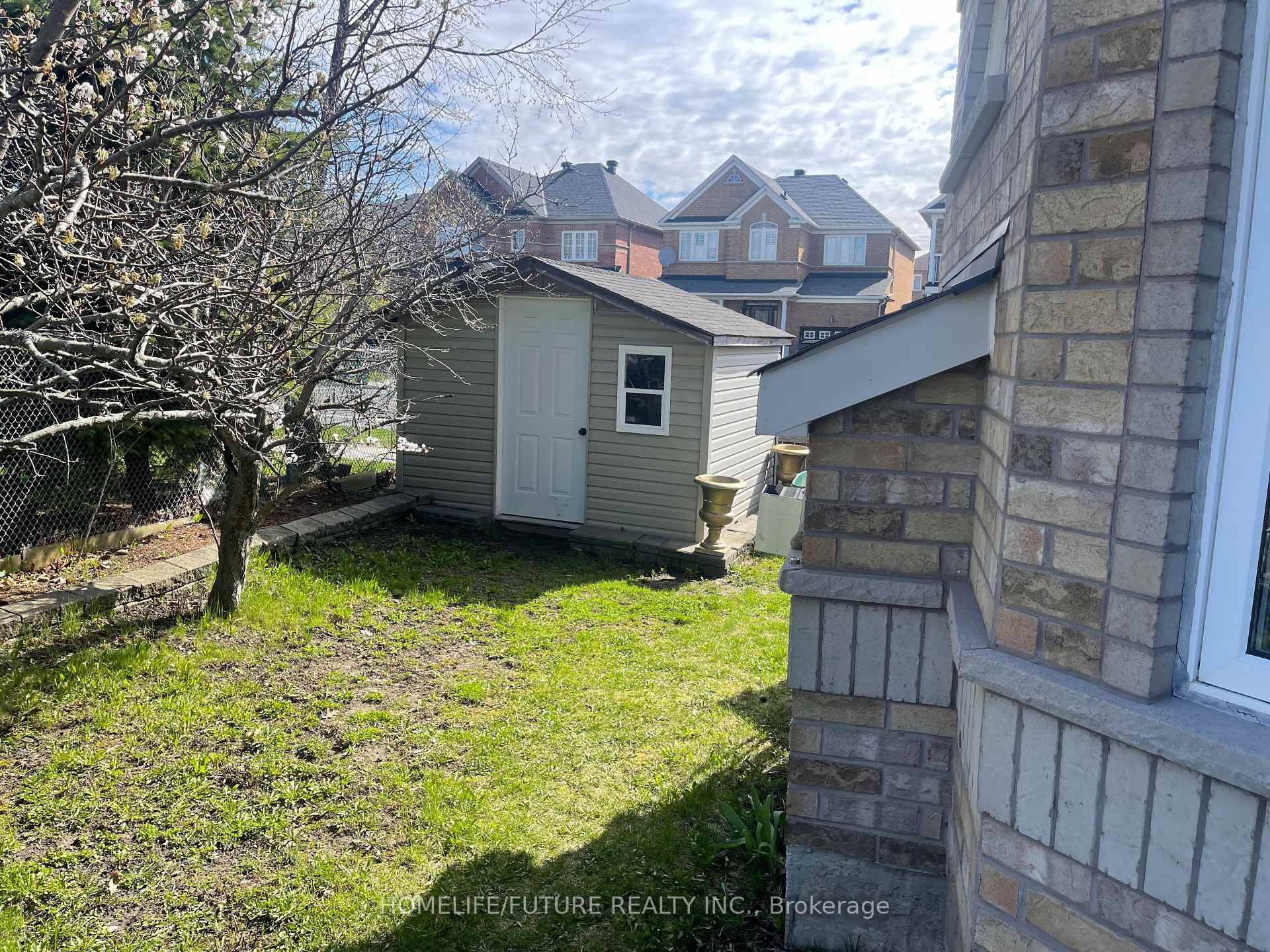 Photo 11 of 66 Alfred Paterson Drive, Markham, Greensborough — HOMEH