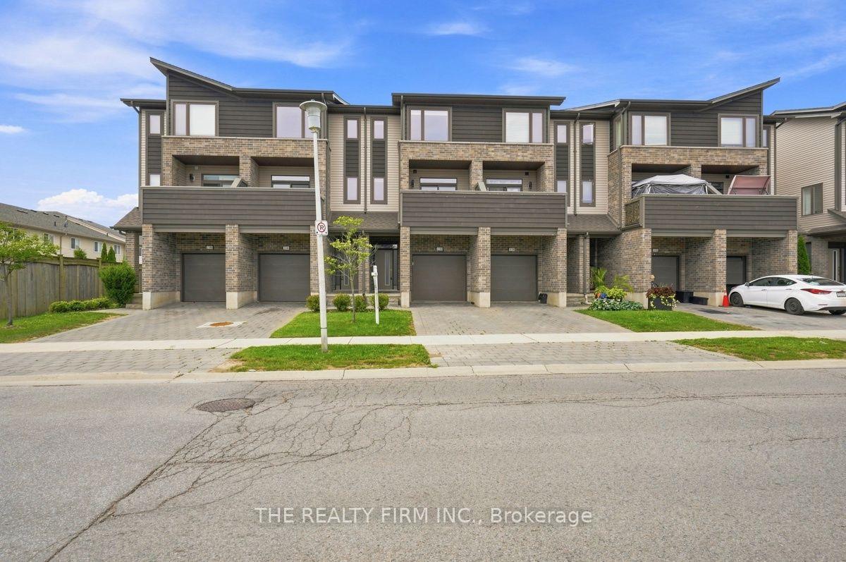 Photo 2 of 2140 Meadowgate Boulevard, London, South U — HOMEH