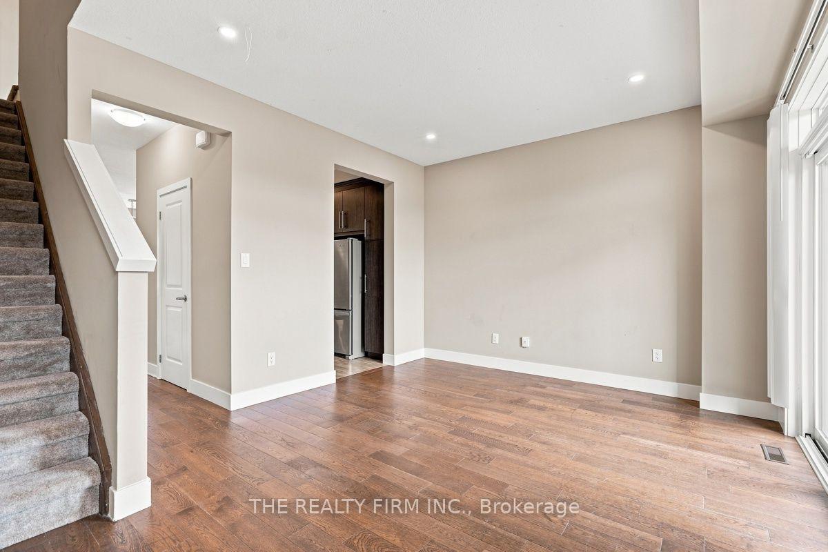 Photo 12 of 2140 Meadowgate Boulevard, London, South U — HOMEH
