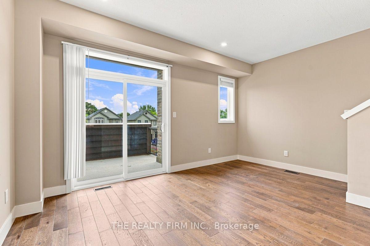 Photo 13 of 2140 Meadowgate Boulevard, London, South U — HOMEH