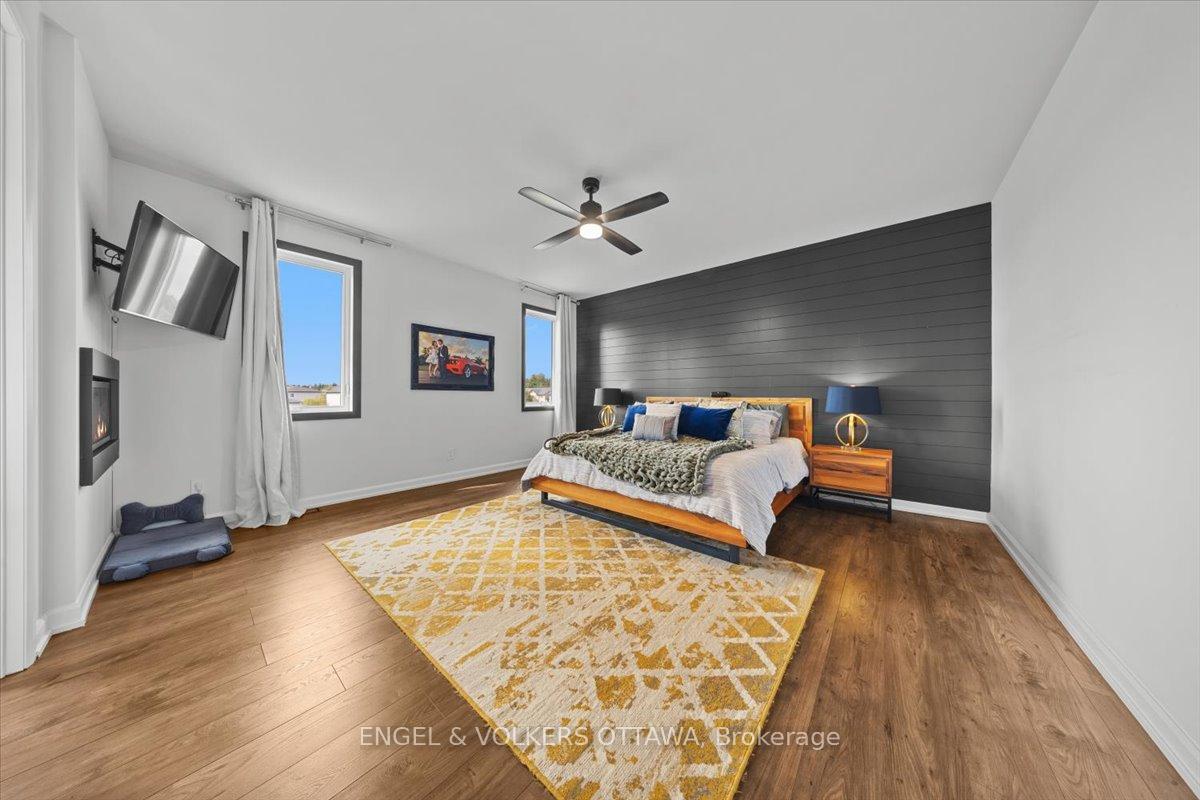 Photo 25 of 348 St-Tropez Street, Russell, Embrun — HOMEH