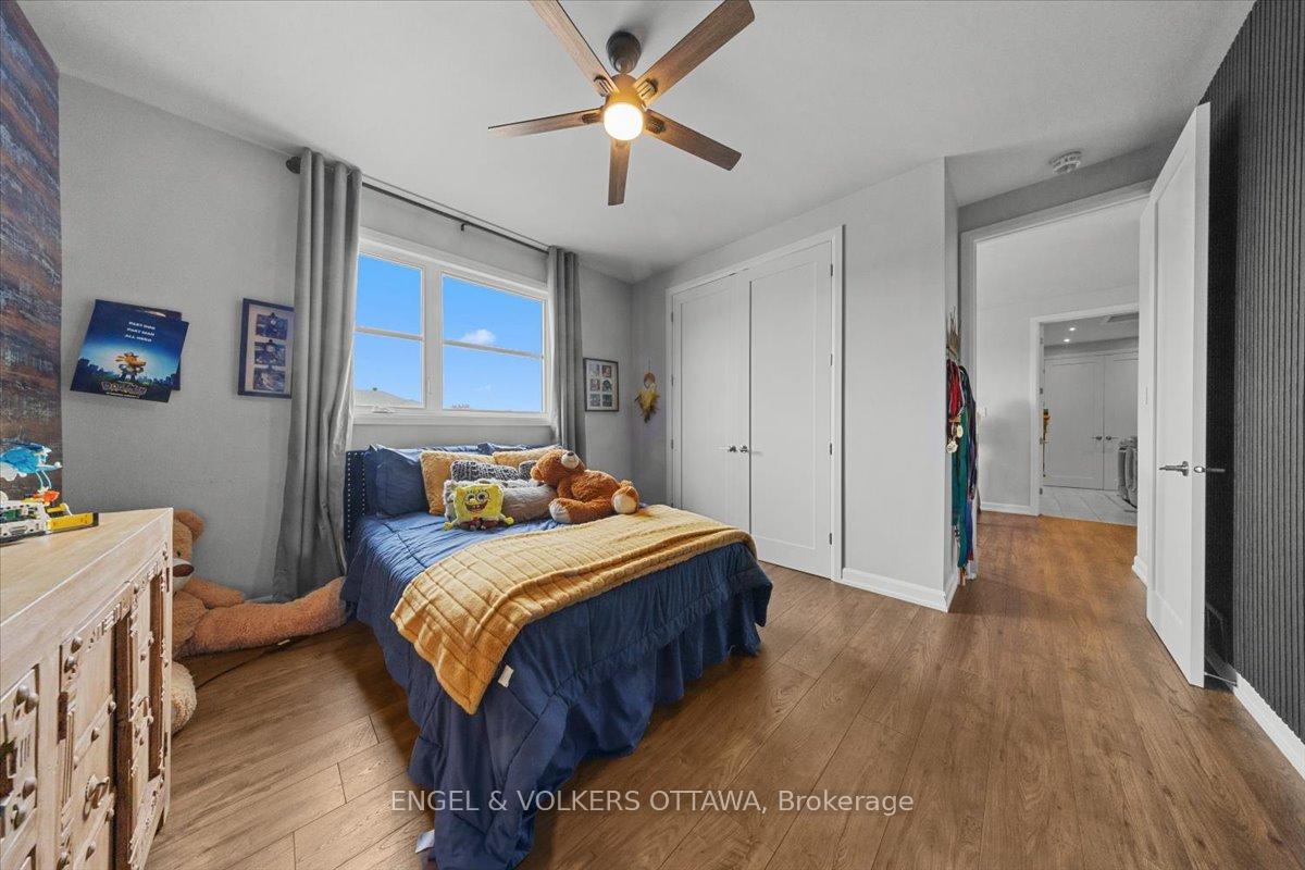 Photo 31 of 348 St-Tropez Street, Russell, Embrun — HOMEH