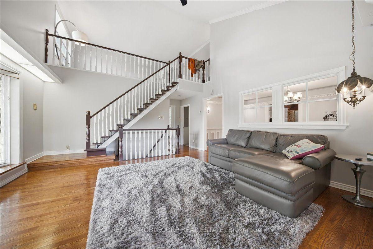 Photo 24 of 518 Rosebank Road, Pickering, Rosebank — HOMEH