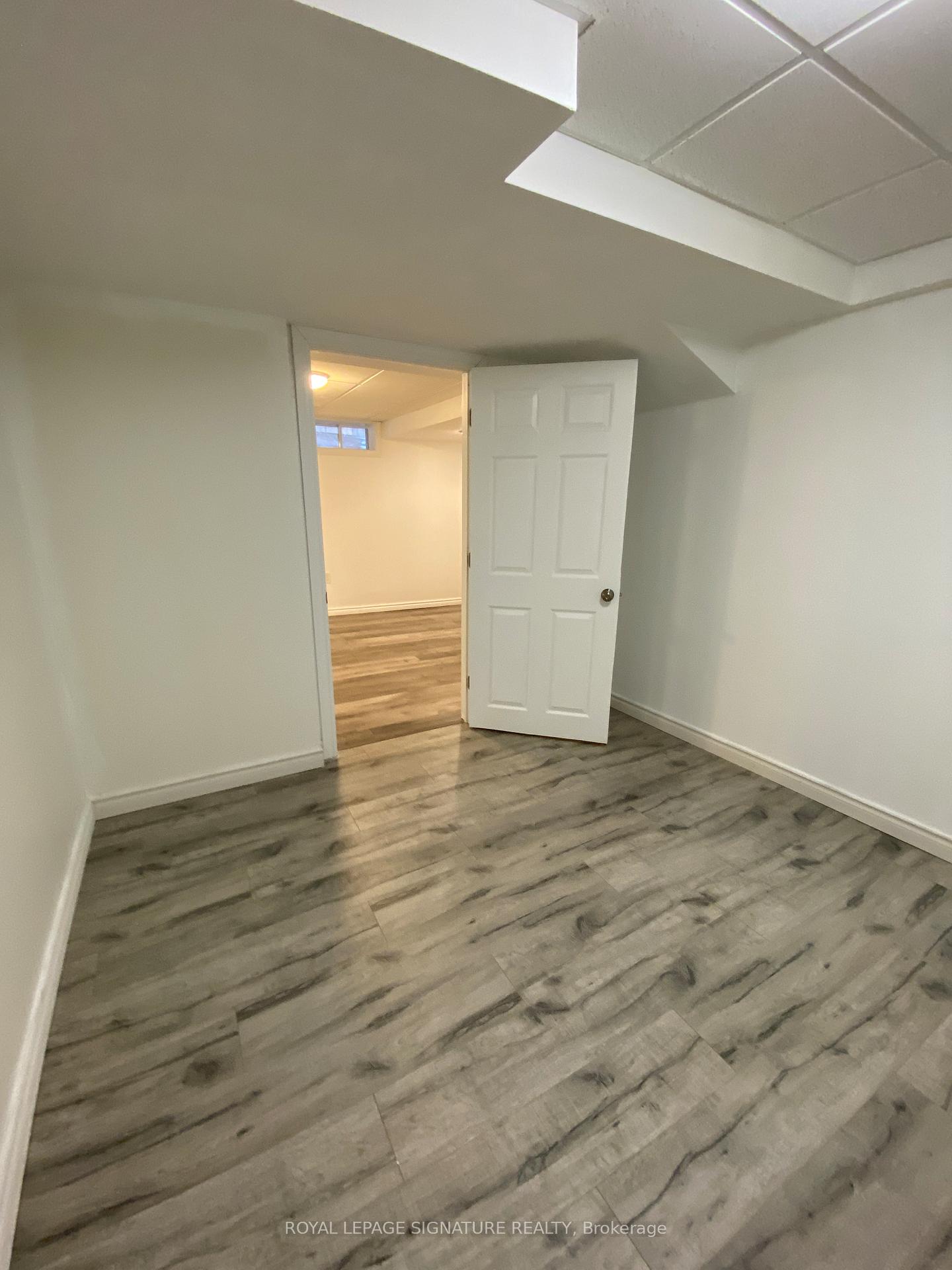 Photo 13 of Unit Lower Level, 123 Mildenhall Place, Whitby, Brooklin — HOMEH