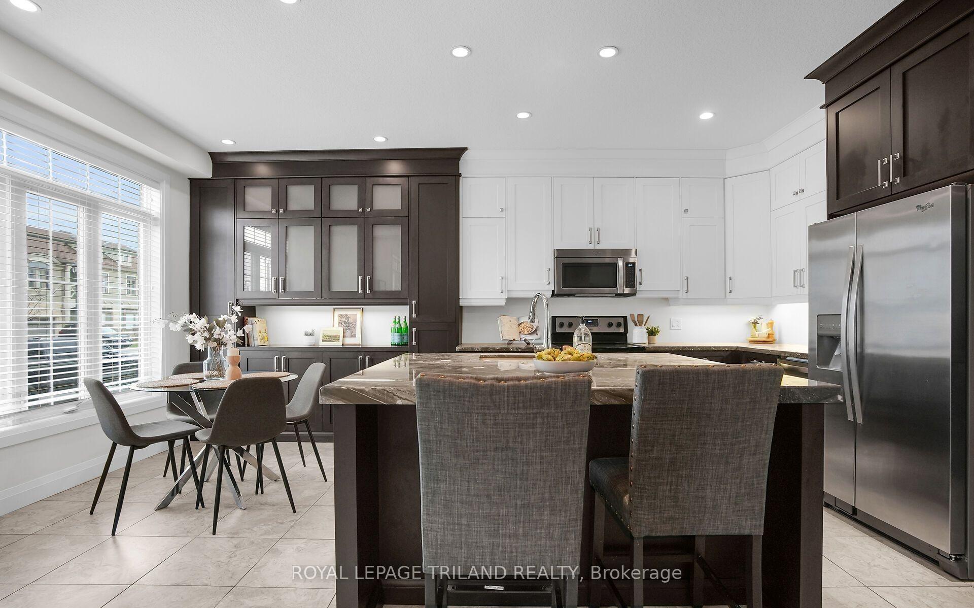 Photo 6 of 303 Callaway Road, London, North R — HOMEH