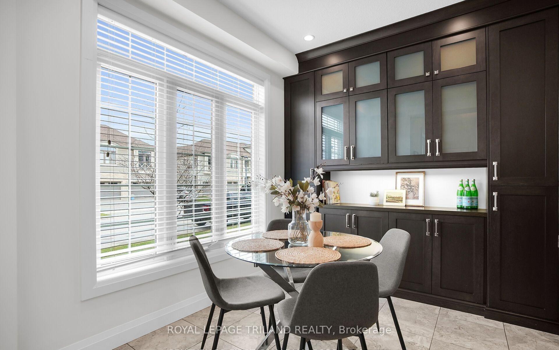 Photo 7 of 303 Callaway Road, London, North R — HOMEH