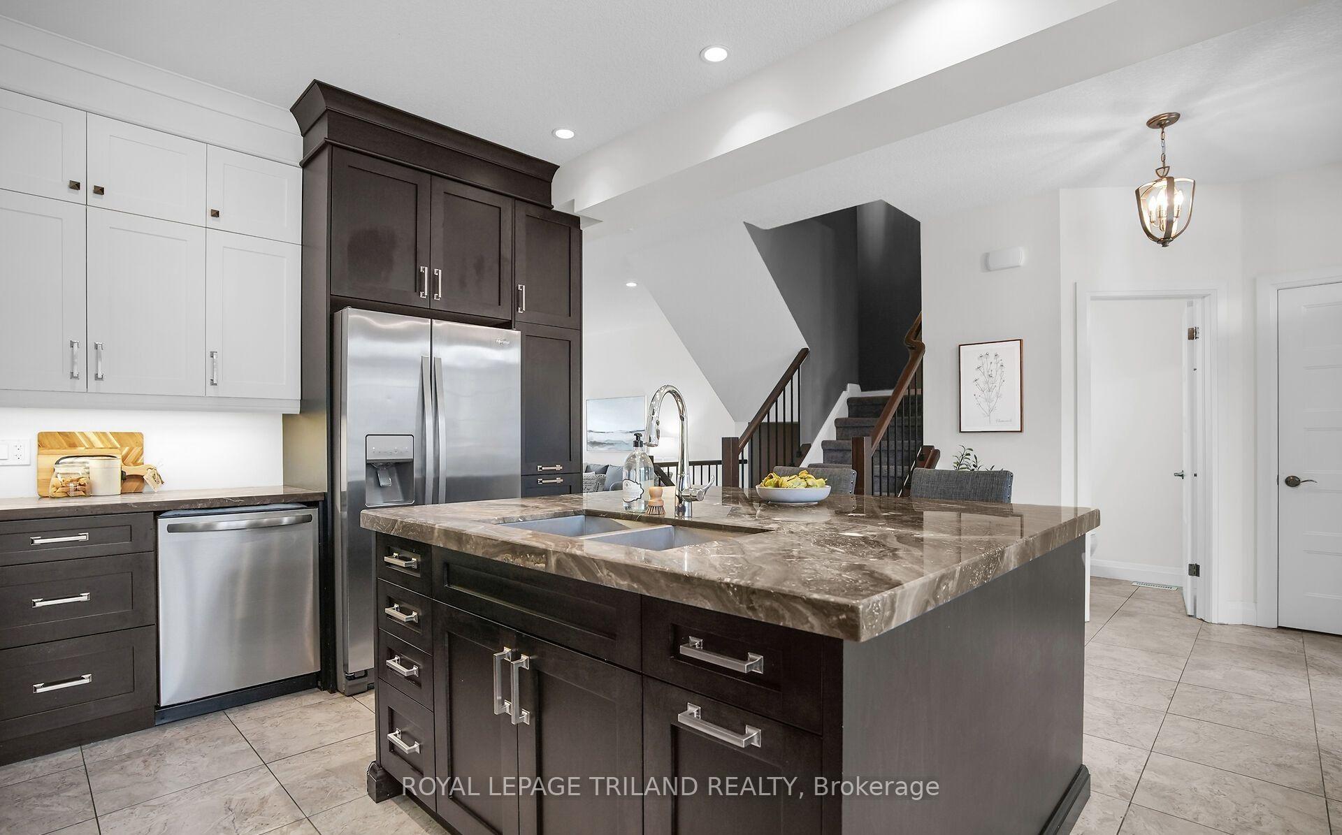 Photo 9 of 303 Callaway Road, London, North R — HOMEH