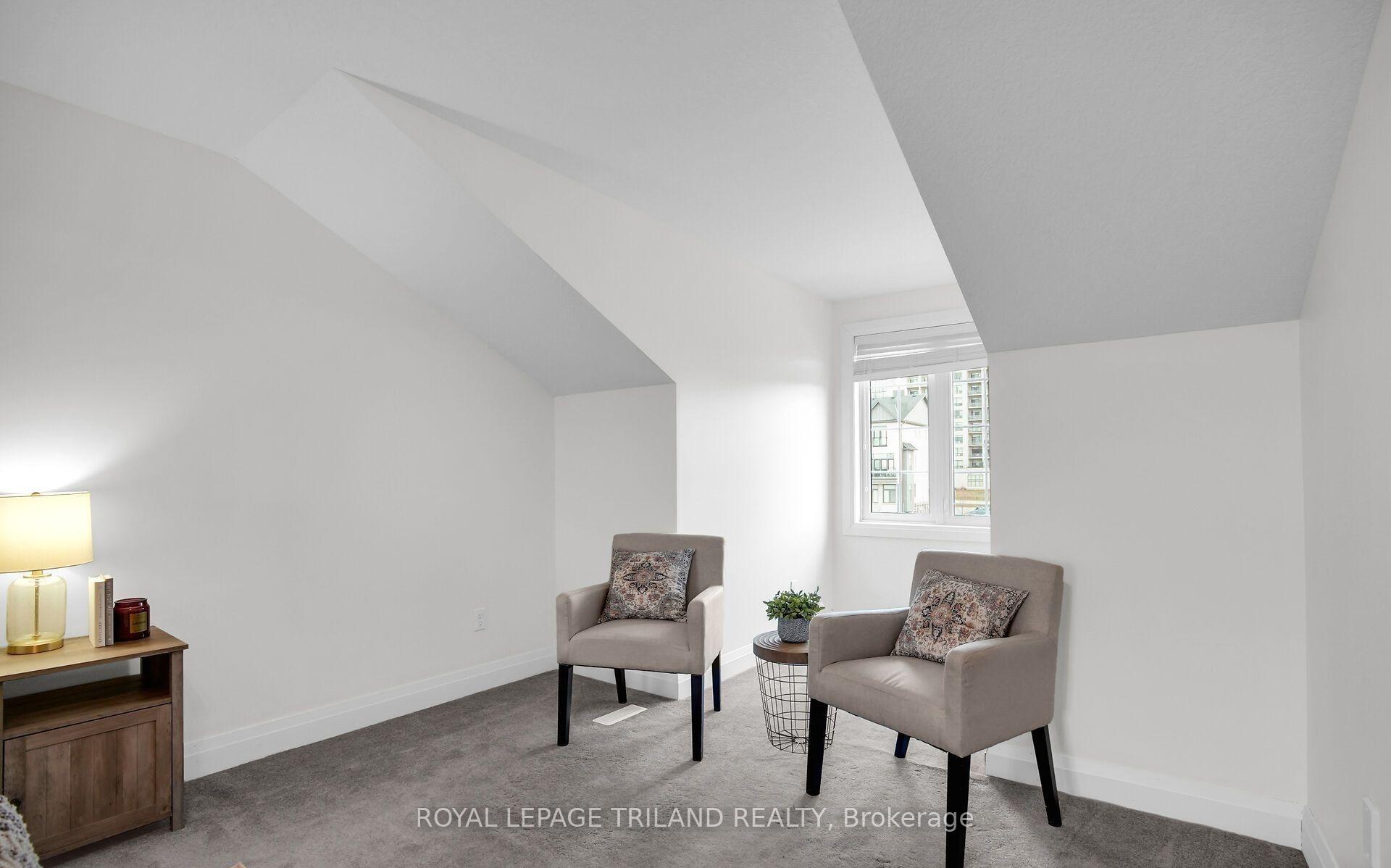 Photo 26 of 303 Callaway Road, London, North R — HOMEH