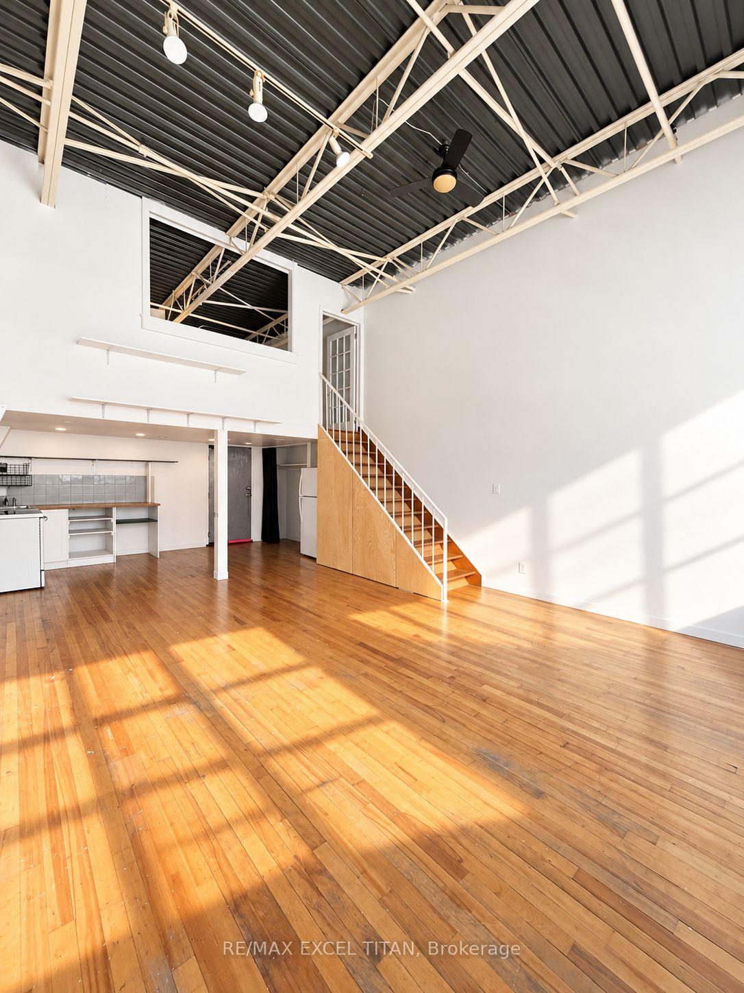 Photo 3 of Unit 213, 227 Sterling Road E, Toronto, Dufferin Grove — HOMEH