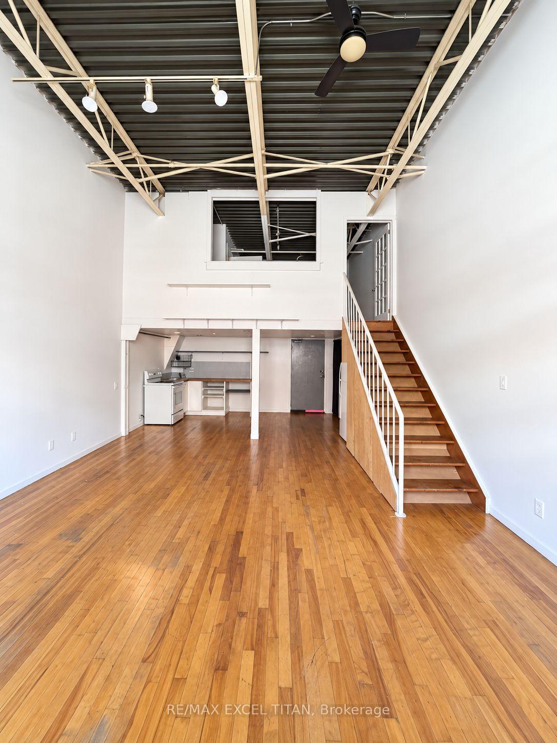 Photo 5 of Unit 213, 227 Sterling Road E, Toronto, Dufferin Grove — HOMEH