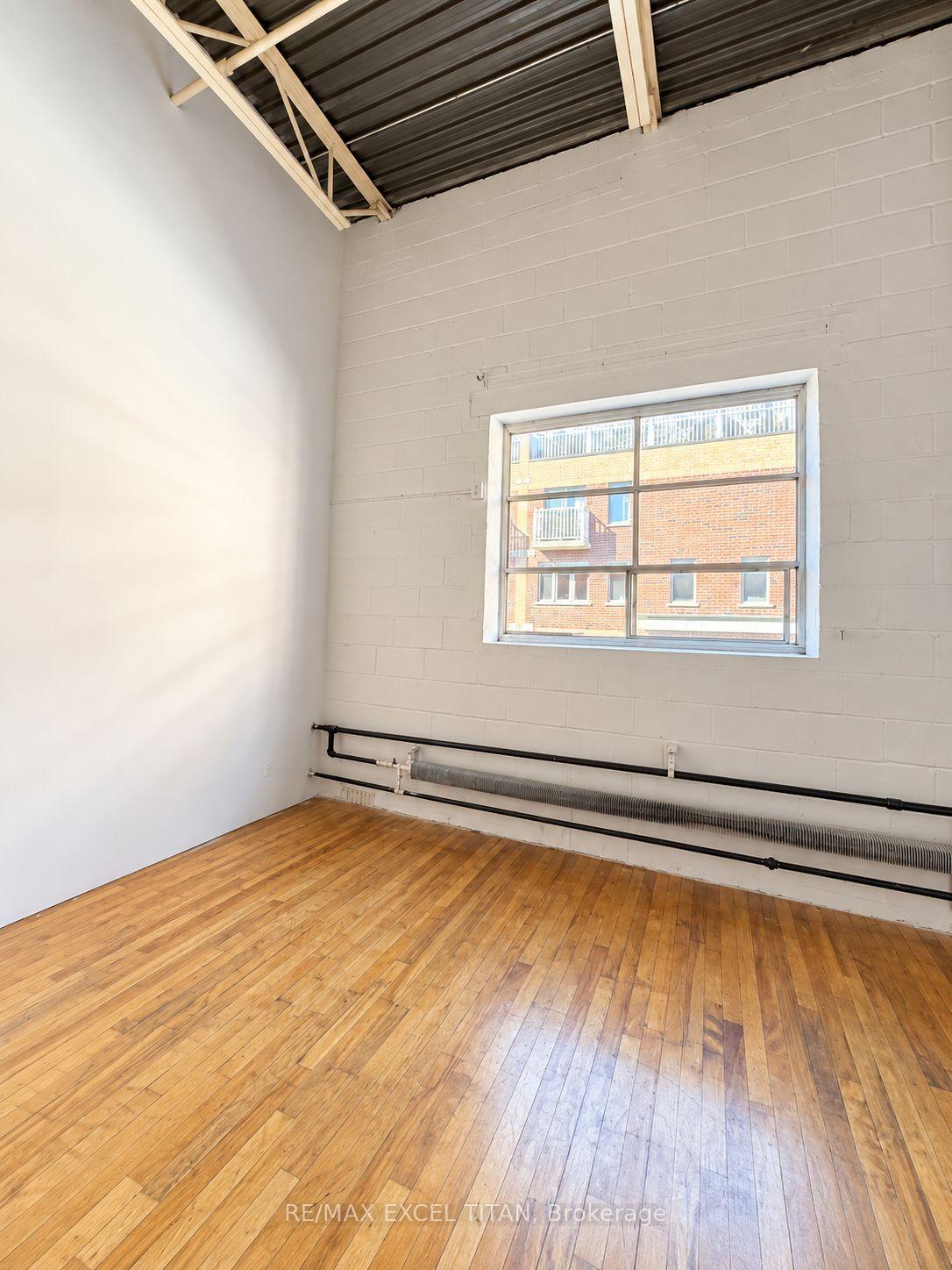 Photo 12 of Unit 213, 227 Sterling Road E, Toronto, Dufferin Grove — HOMEH