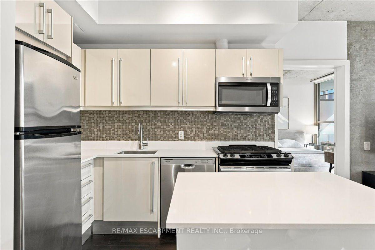 Photo 10 of Unit 613, 25 Oxley Street, Toronto, Waterfront Communities — HOMEH