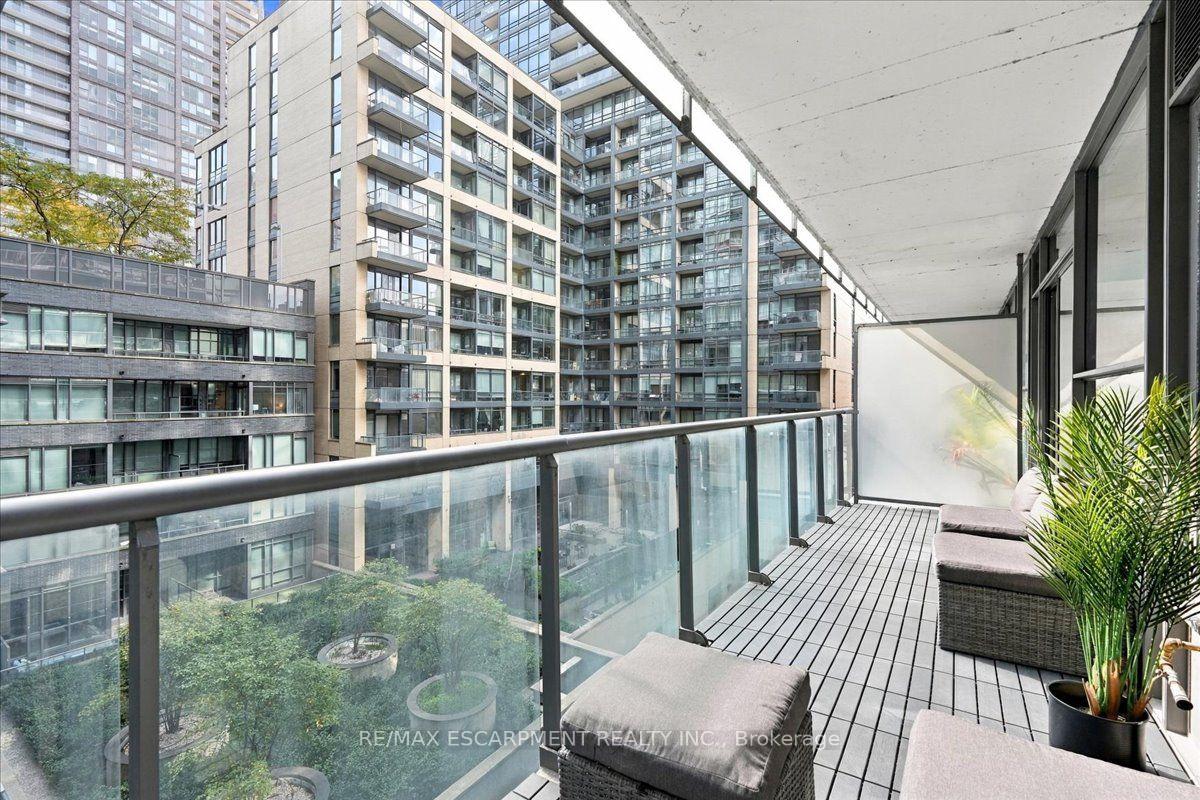 Photo 26 of Unit 613, 25 Oxley Street, Toronto, Waterfront Communities — HOMEH