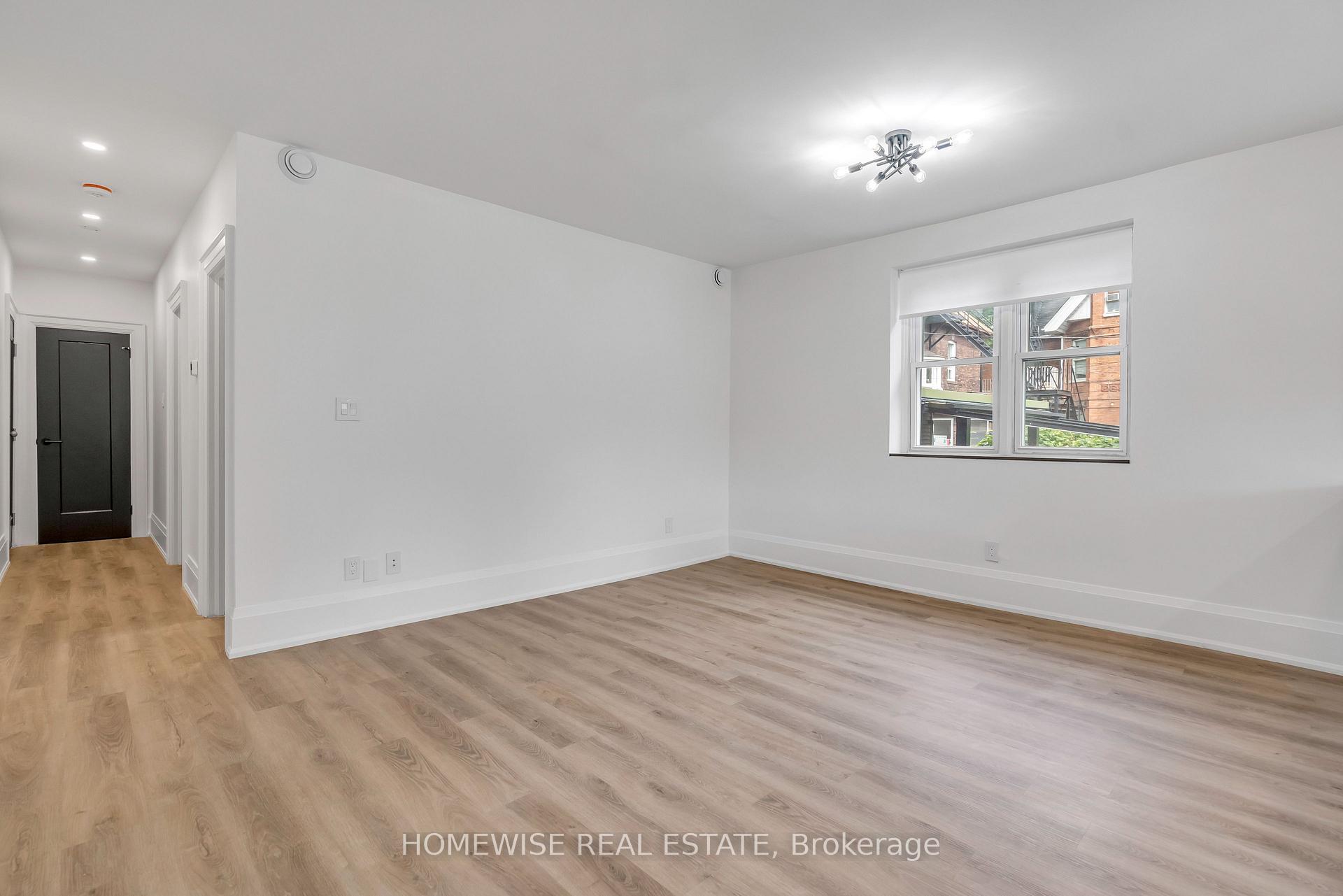 Photo 4 of Unit 203, 1340 King Street W, Toronto, South Parkdale — HOMEH