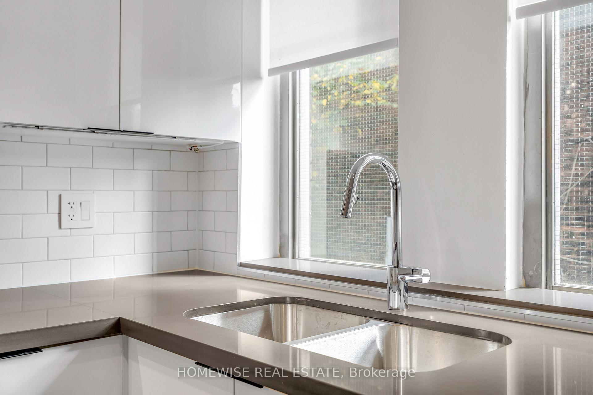 Photo 8 of Unit 203, 1340 King Street W, Toronto, South Parkdale — HOMEH