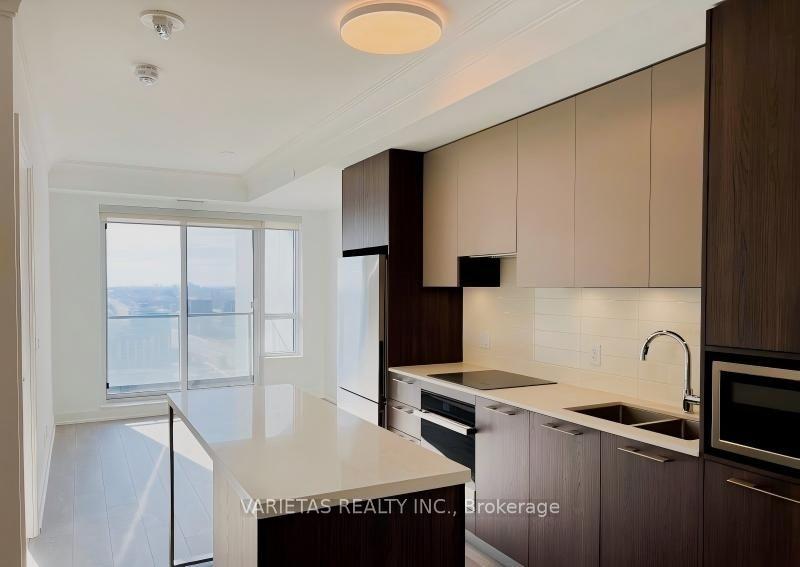 Photo 4 of Unit 1006, 8 Water Walk Drive, Markham, Unionville — HOMEH
