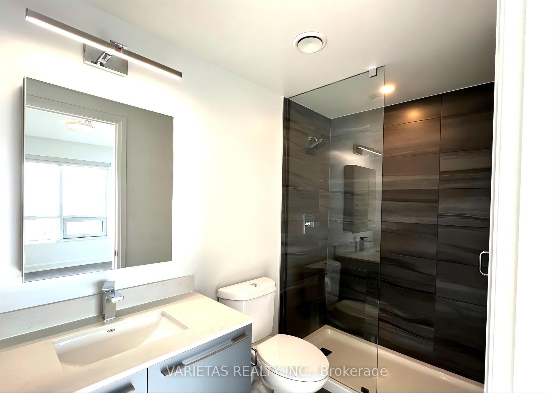 Photo 7 of Unit 1006, 8 Water Walk Drive, Markham, Unionville — HOMEH