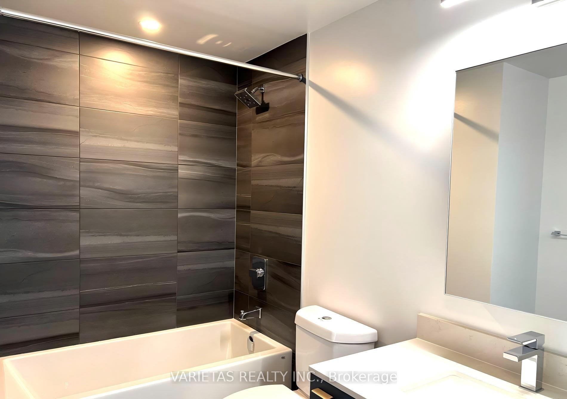 Photo 9 of Unit 1006, 8 Water Walk Drive, Markham, Unionville — HOMEH