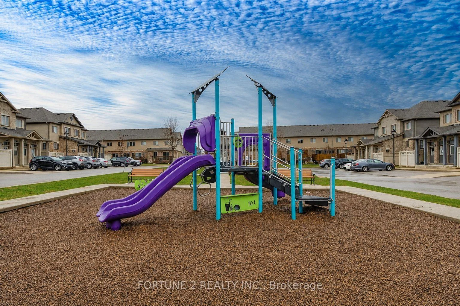Photo 19 of Unit 11, 3200 Singleton Avenue, London, South W — HOMEH