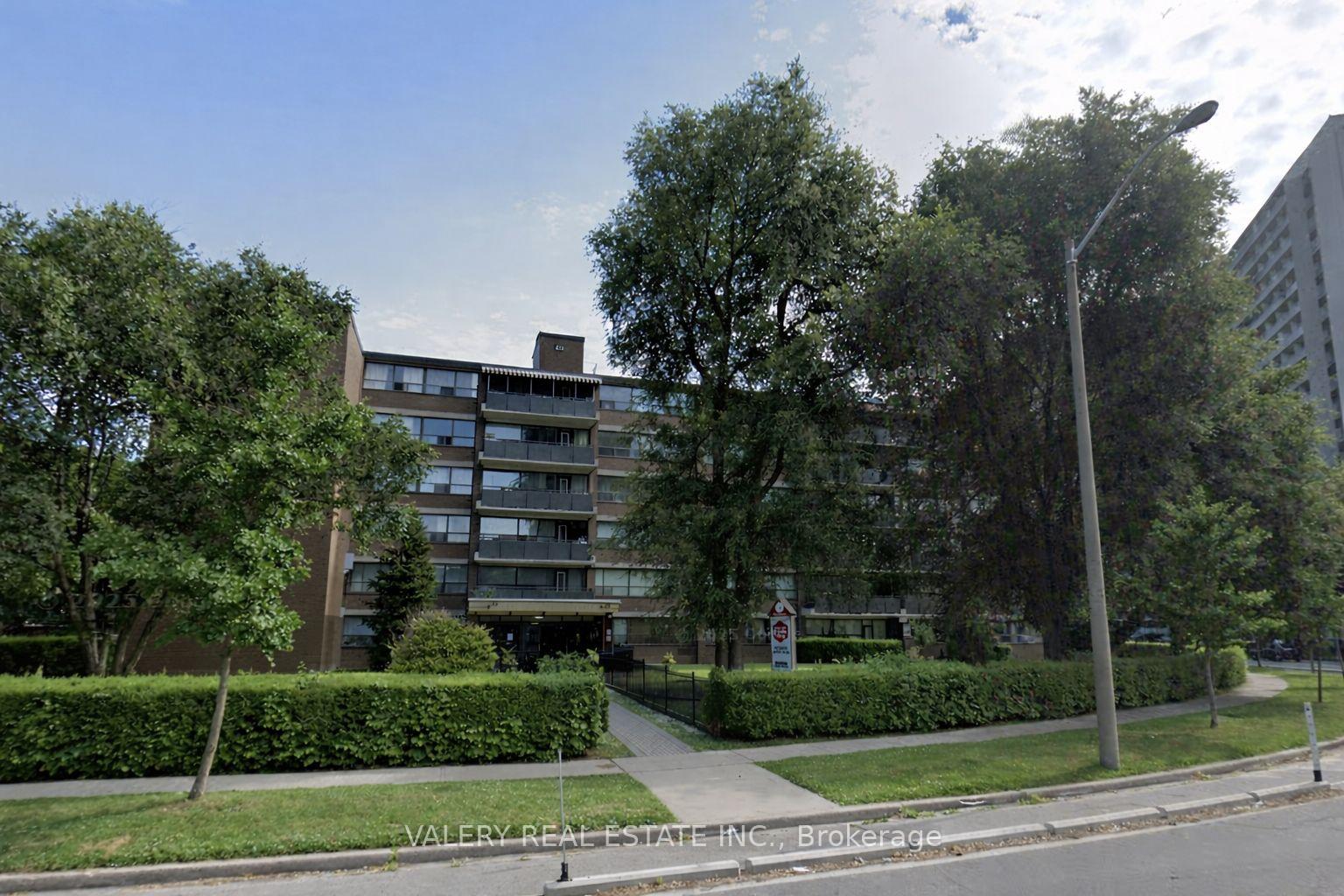 Photo of Unit 408, 42 Thorncliffe Park Drive