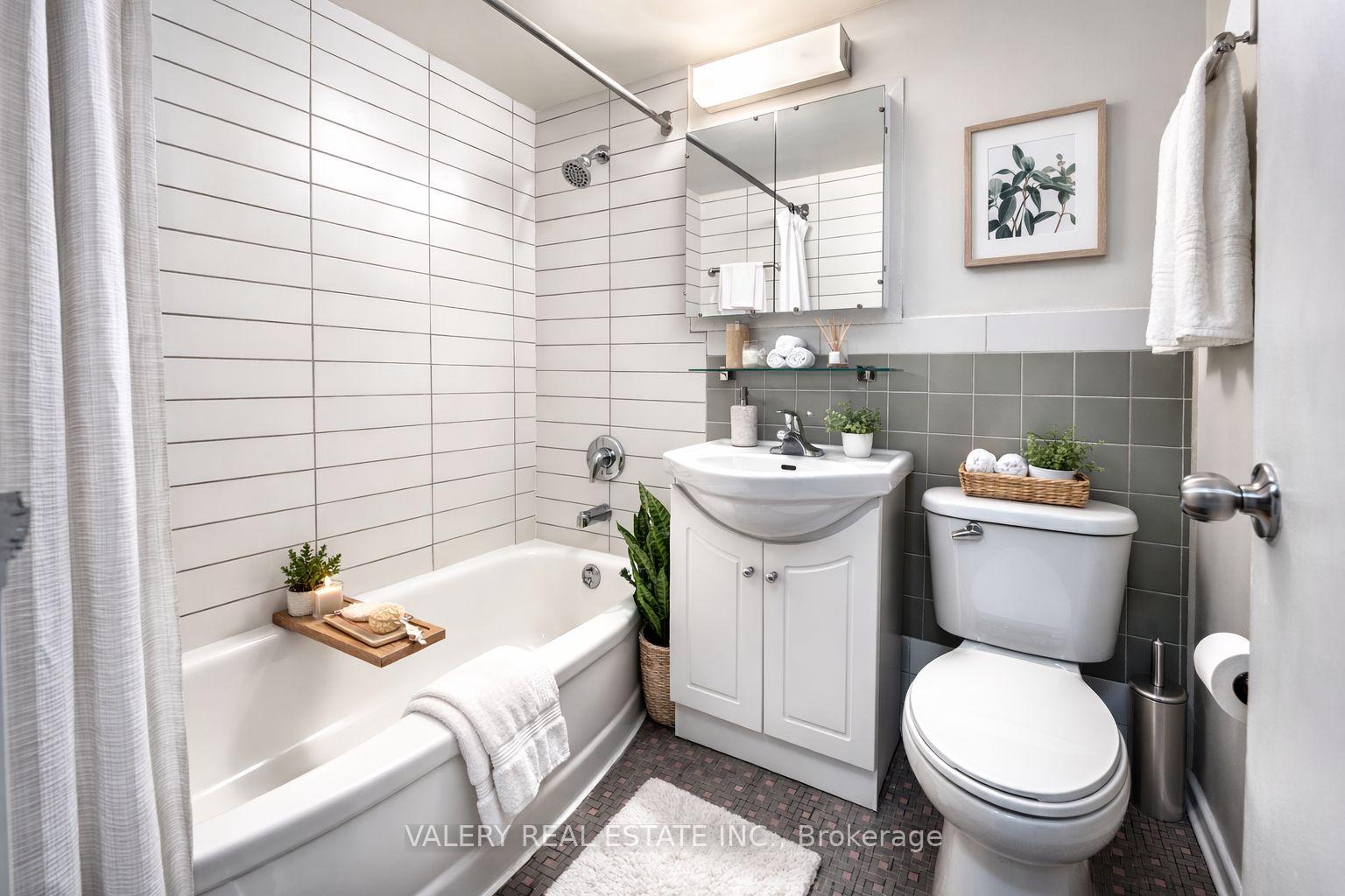 Photo 8 of Unit 408, 42 Thorncliffe Park Drive, Toronto, Thorncliffe Park — HOMEH