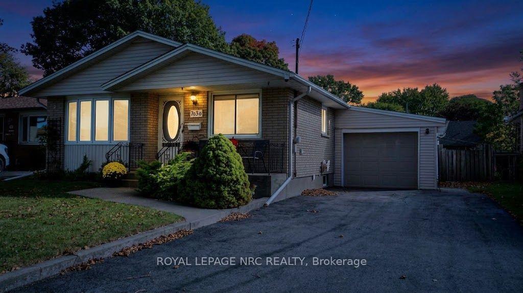 Photo 3 of 7030 Whitman Avenue, Niagara Falls, Arad/Fallsview — HOMEH