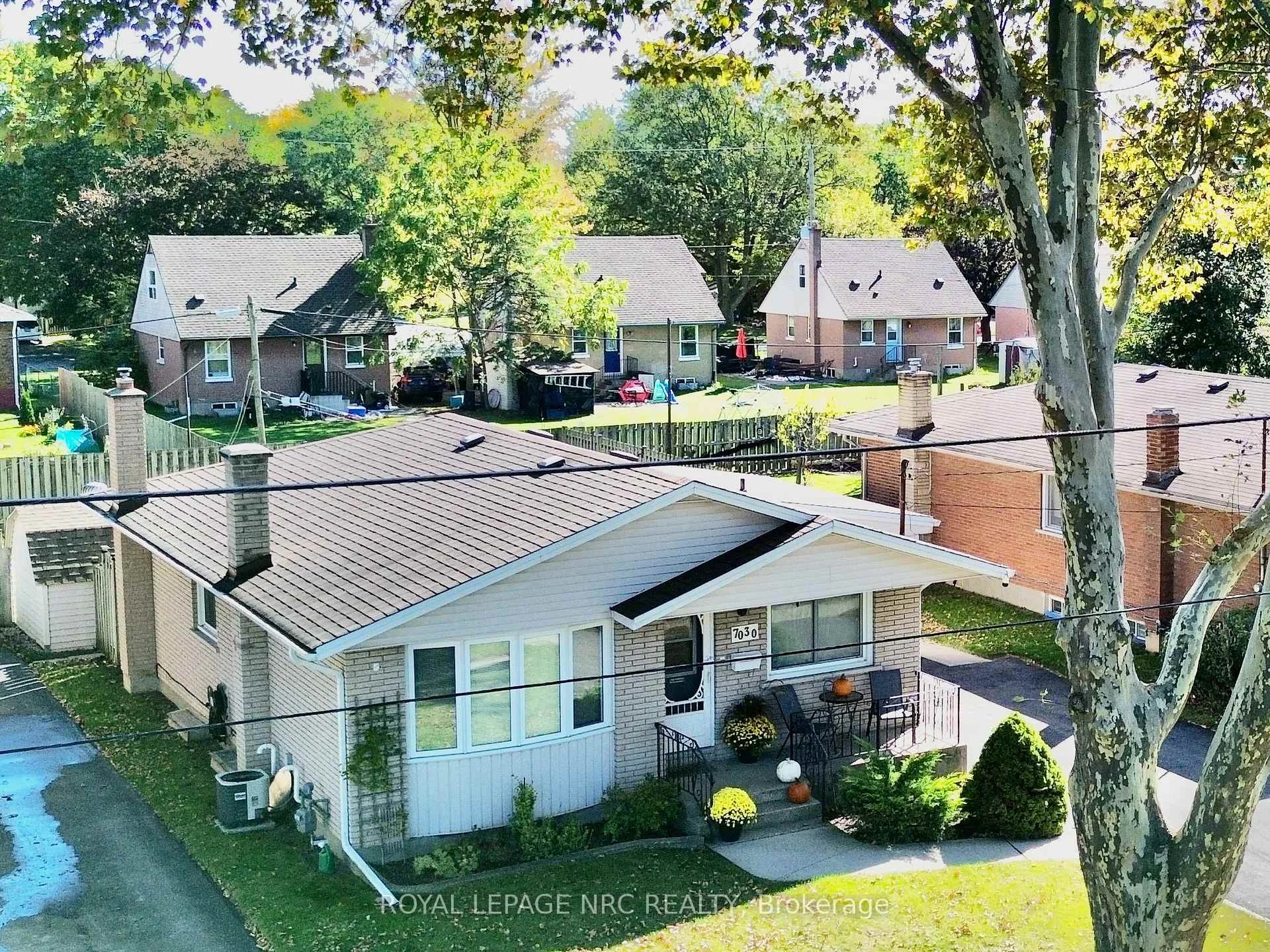 Photo 6 of 7030 Whitman Avenue, Niagara Falls, Arad/Fallsview — HOMEH