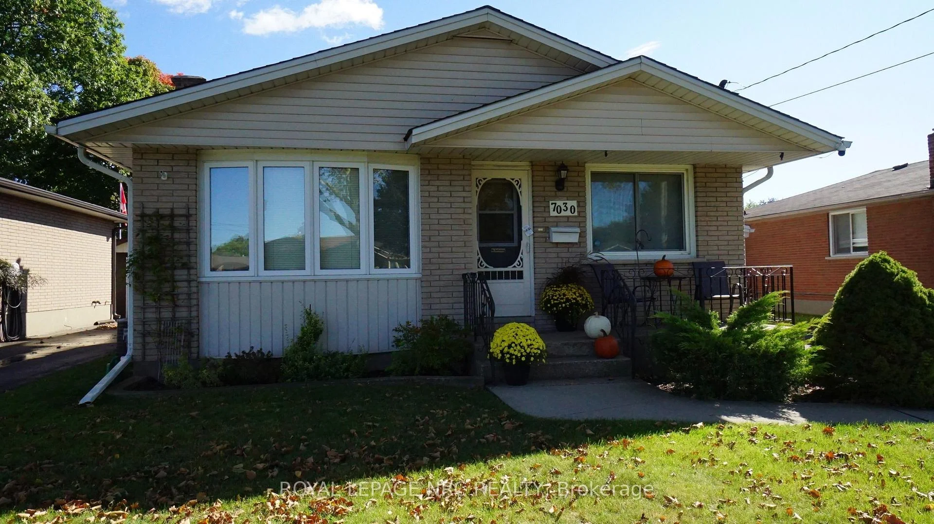 Photo 21 of 7030 Whitman Avenue, Niagara Falls, Arad/Fallsview — HOMEH