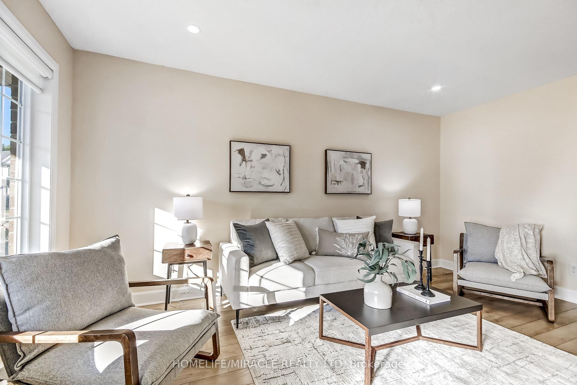 Photo 2 of 23 Willis Avenue, Strathroy-Caradoc, SE — HOMEH