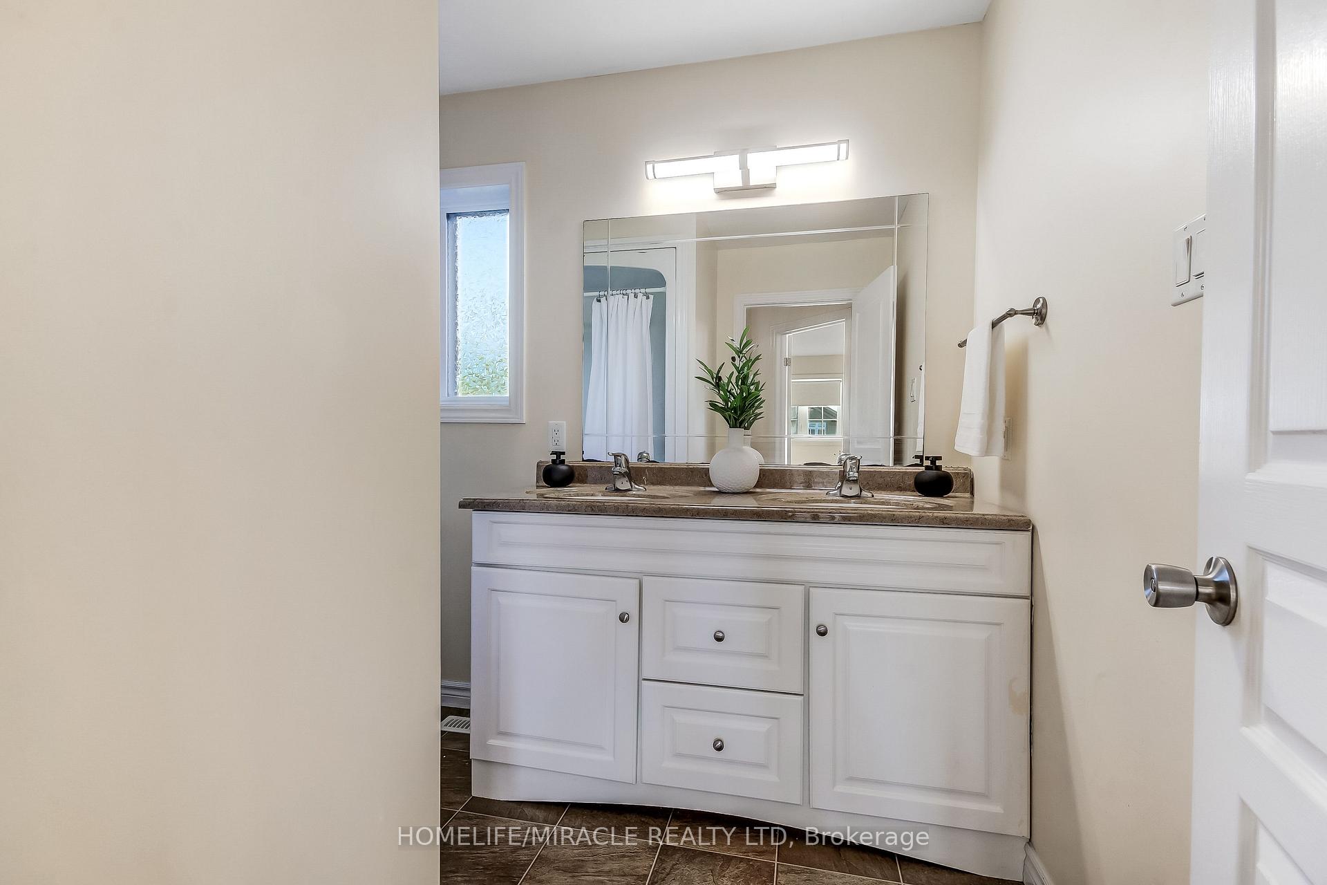 Photo 14 of 23 Willis Avenue, Strathroy-Caradoc, SE — HOMEH