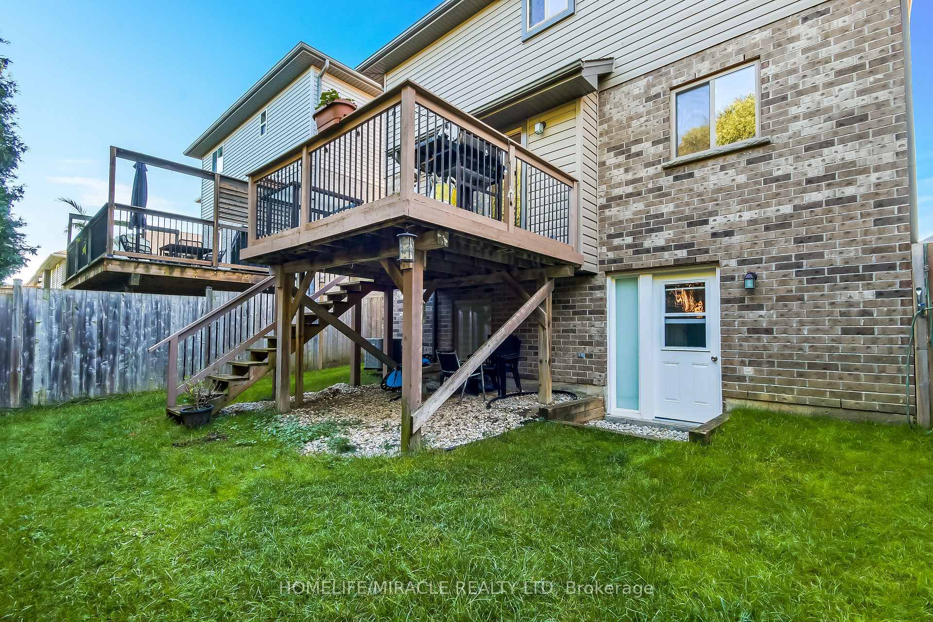 Photo 23 of 23 Willis Avenue, Strathroy-Caradoc, SE — HOMEH