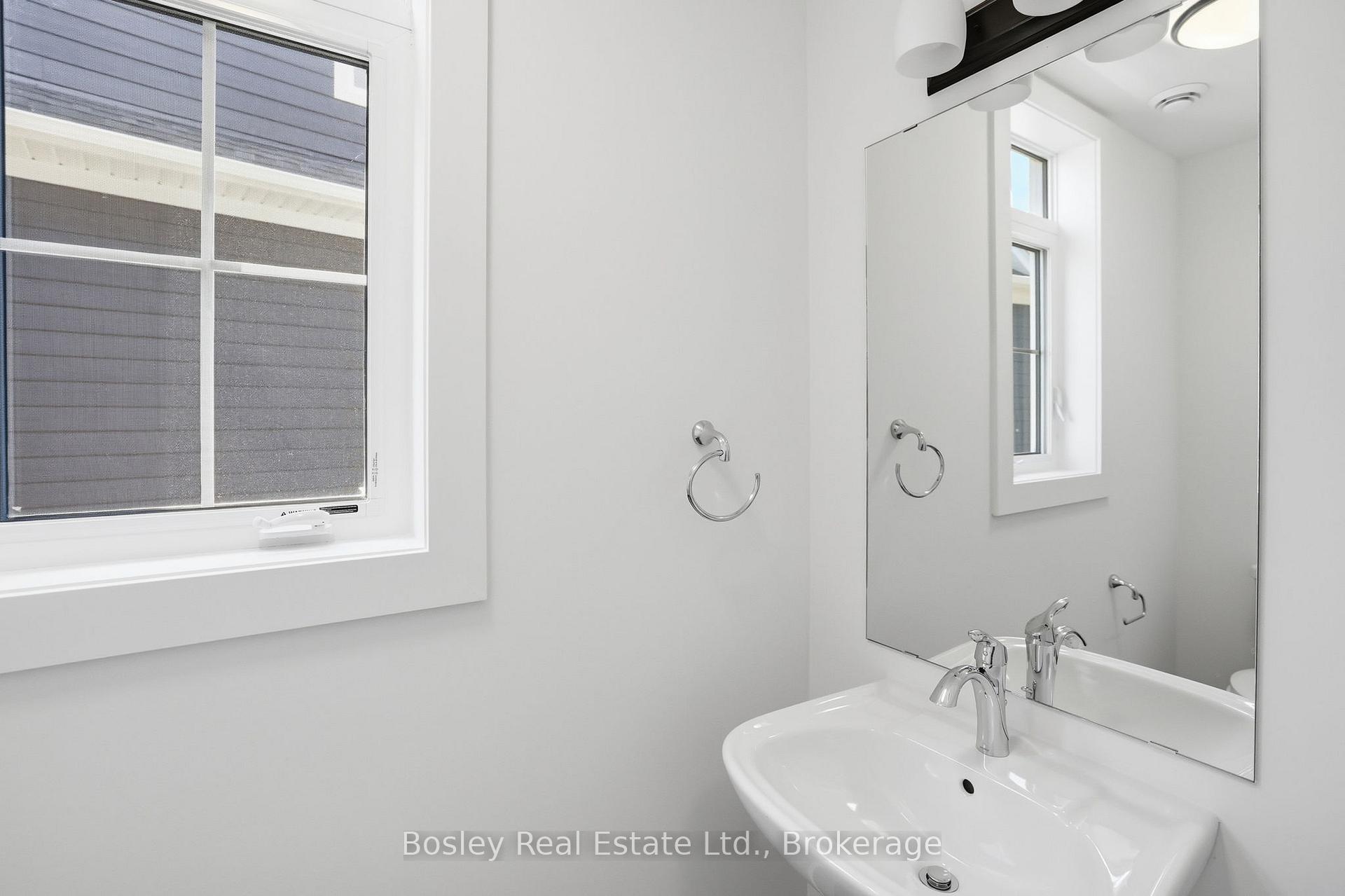 Photo 5 of 165 Sugar Maple Street, Blue Mountains — HOMEH