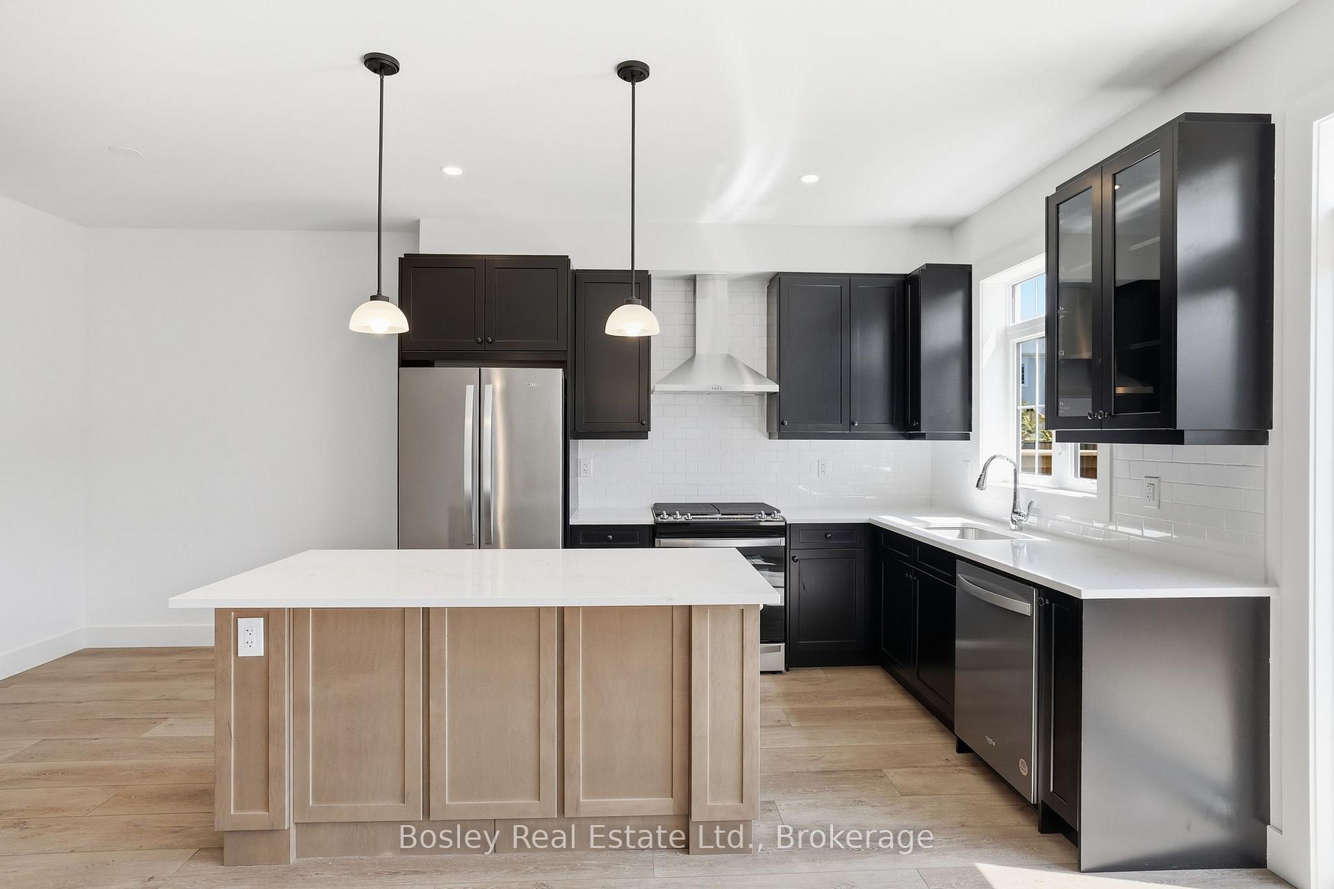 Photo 11 of 165 Sugar Maple Street, Blue Mountains — HOMEH