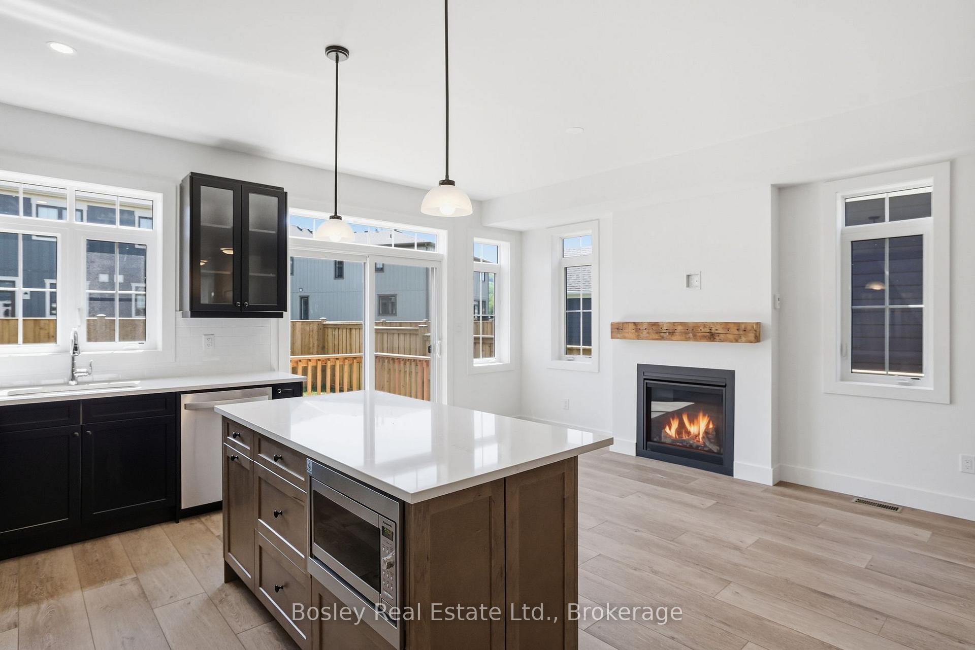 Photo 15 of 165 Sugar Maple Street, Blue Mountains — HOMEH
