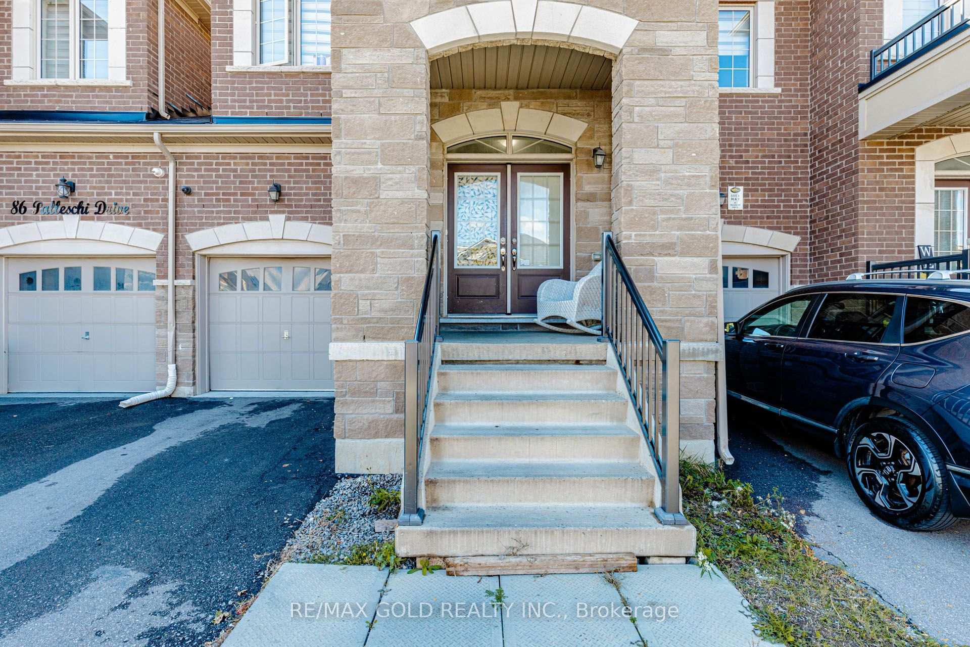 Photo 5 of 84 Palleschi Drive, Brampton, Bram East — HOMEH