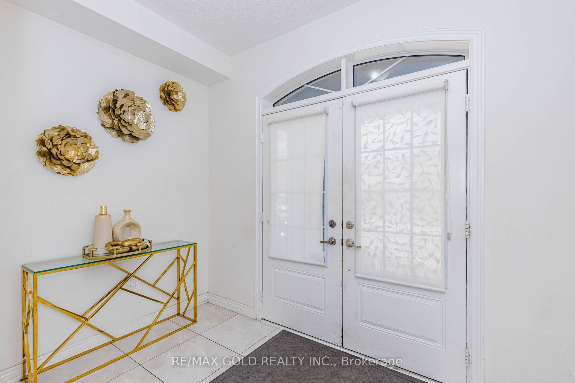 Photo 7 of 84 Palleschi Drive, Brampton, Bram East — HOMEH
