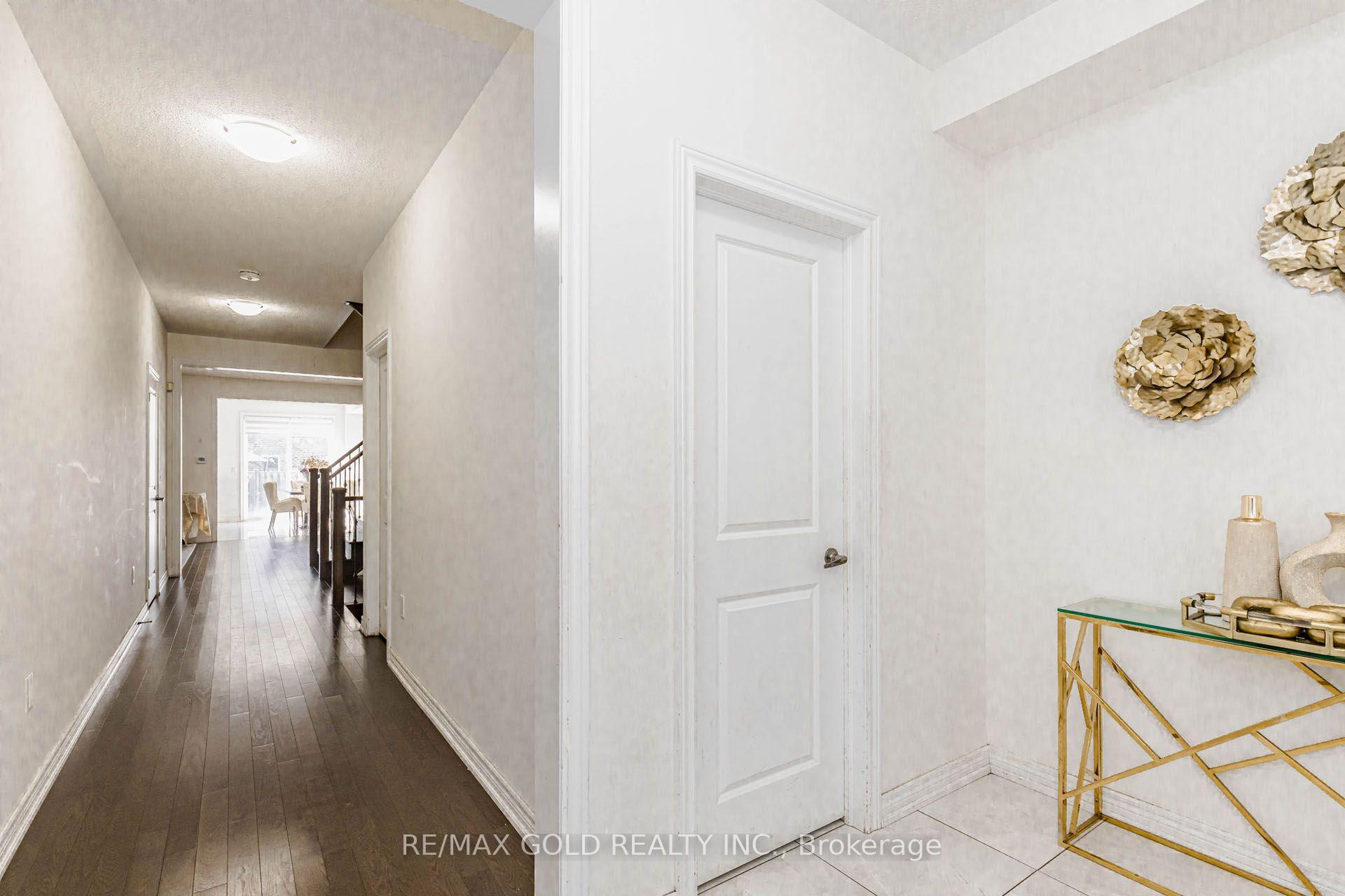 Photo 8 of 84 Palleschi Drive, Brampton, Bram East — HOMEH