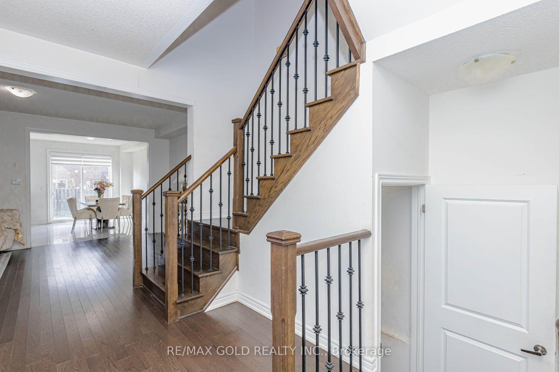 Photo 9 of 84 Palleschi Drive, Brampton, Bram East — HOMEH