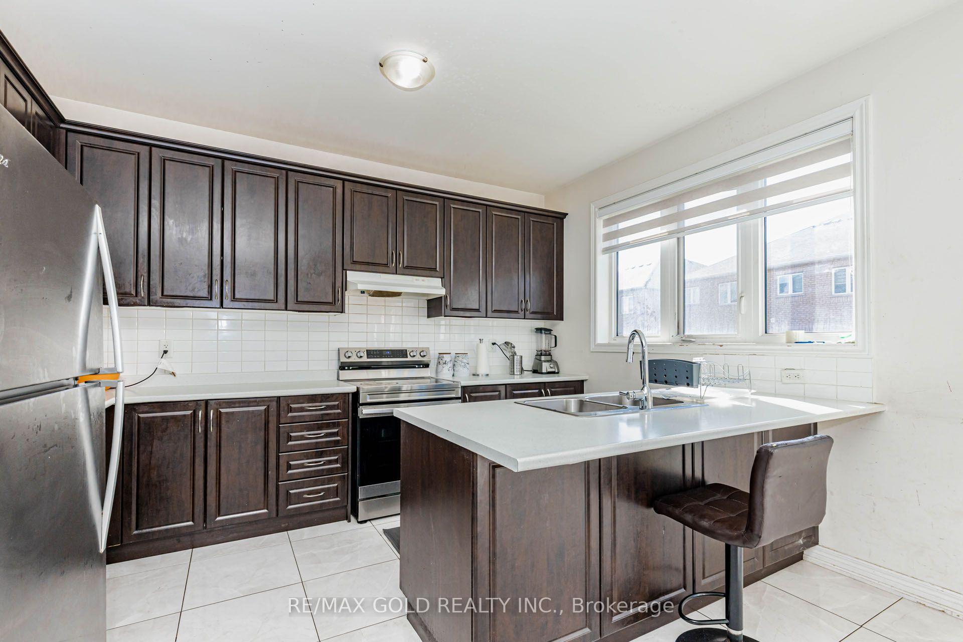Photo 21 of 84 Palleschi Drive, Brampton, Bram East — HOMEH